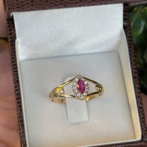 Anel de formatura em ouro 18k