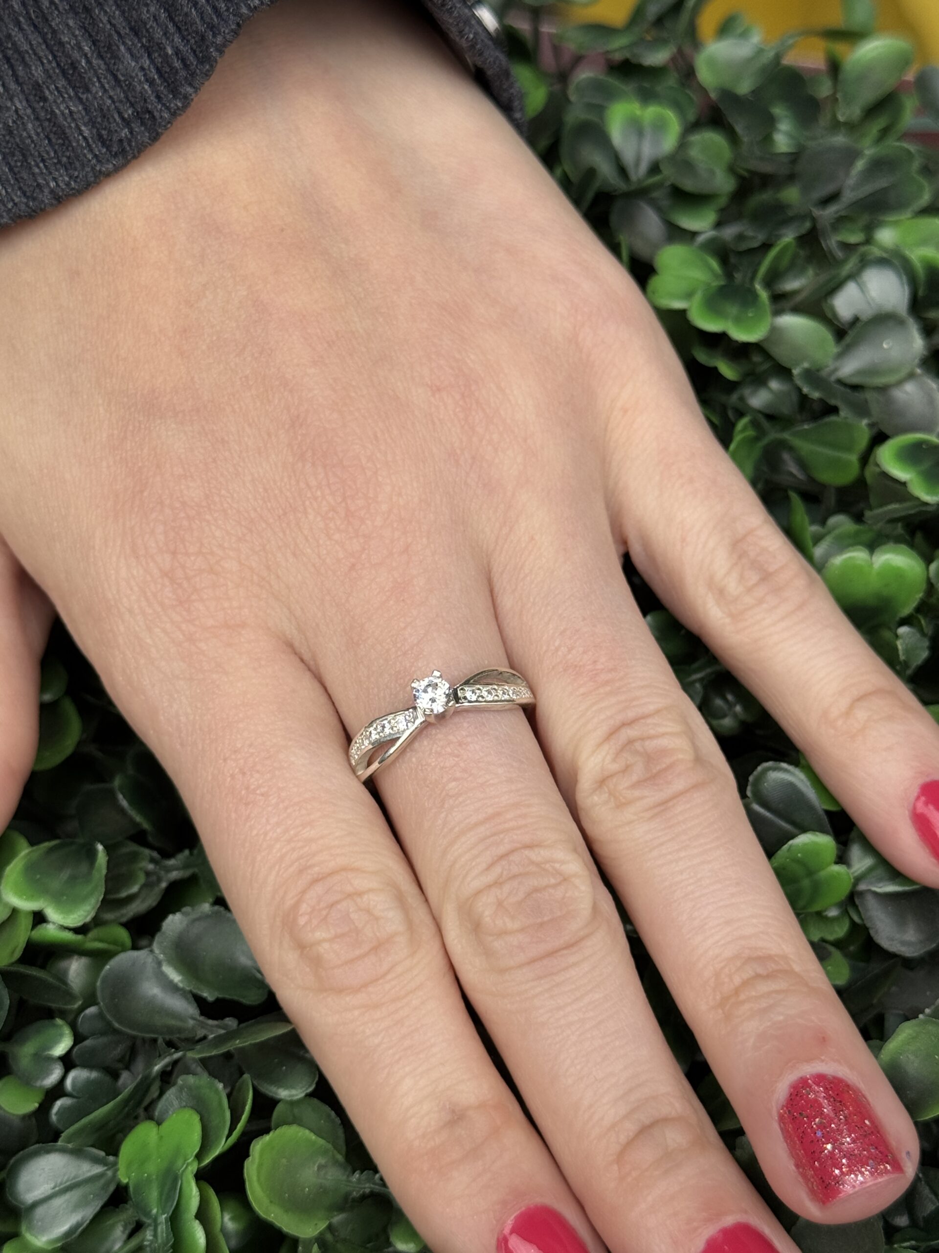 Solitário em prata cravejado - Imagem 5