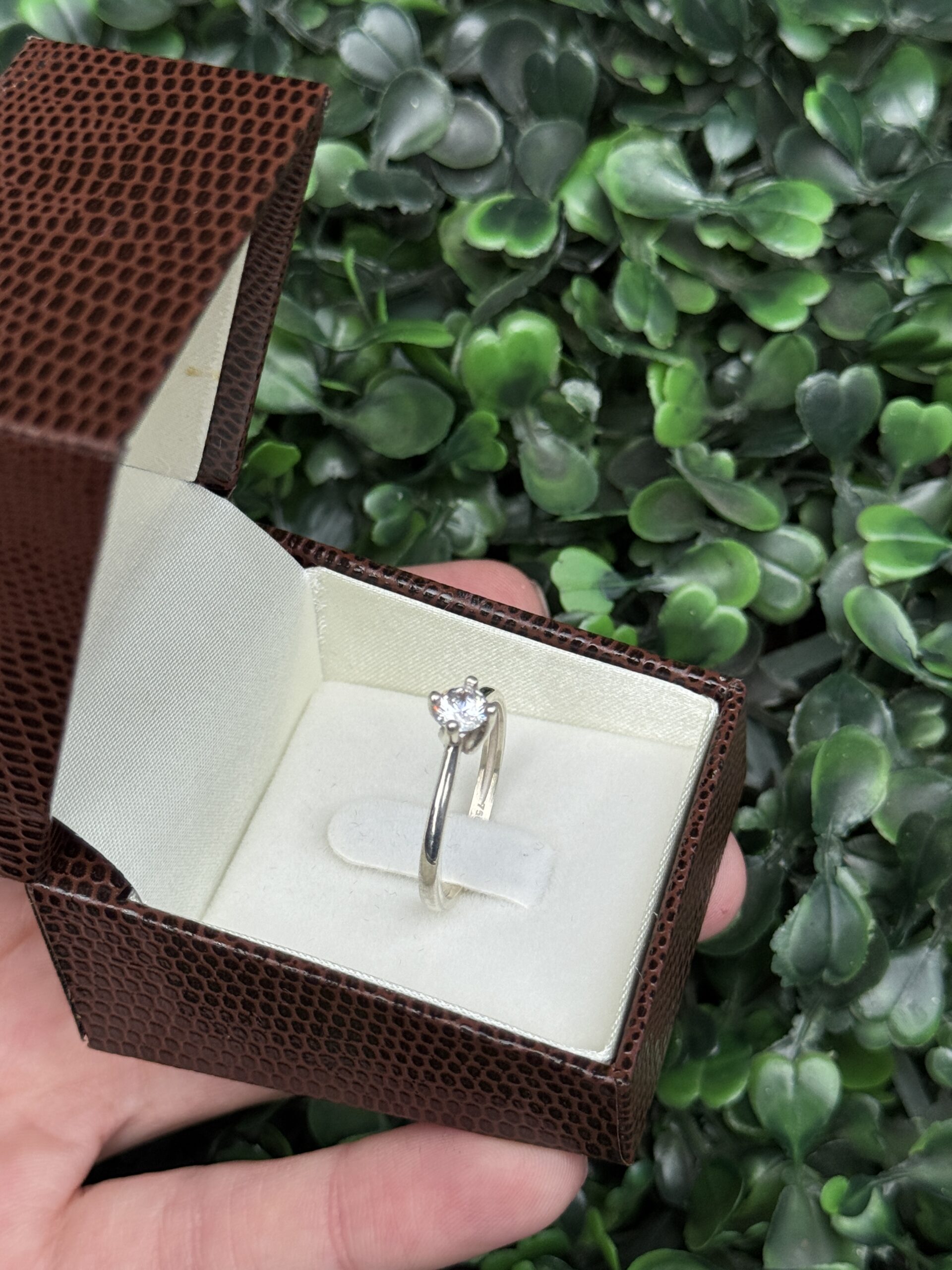 Solitário em prata - Imagem 3