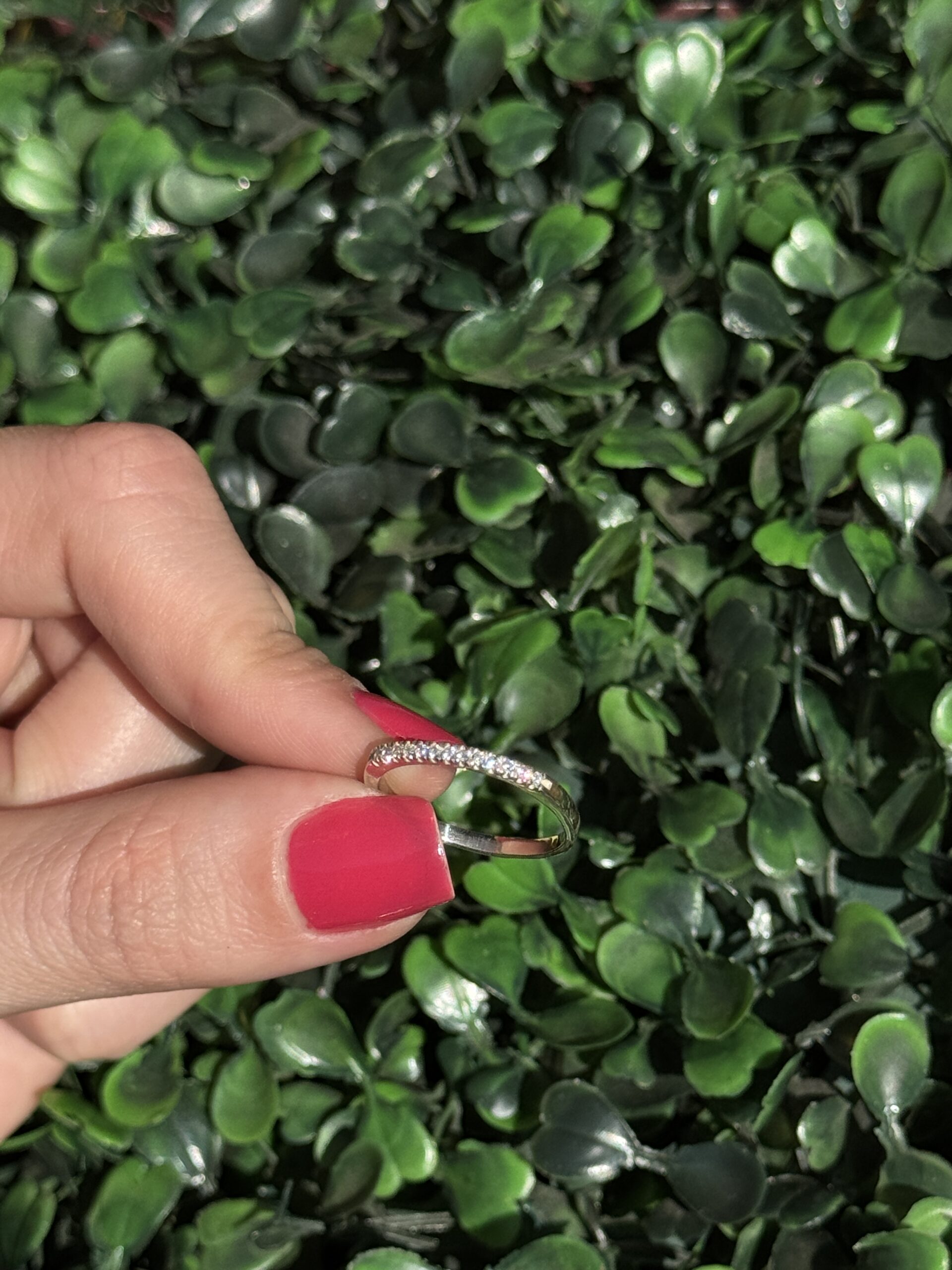 Meia aliança fina em prata - Imagem 7