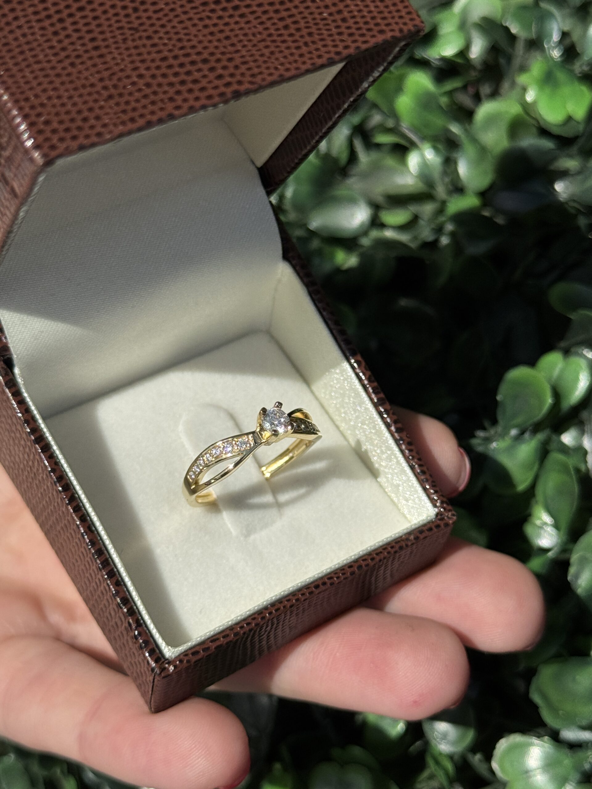 Solitário em ouro 18k