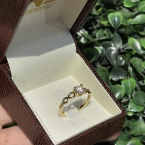 Solitário em ouro 18k