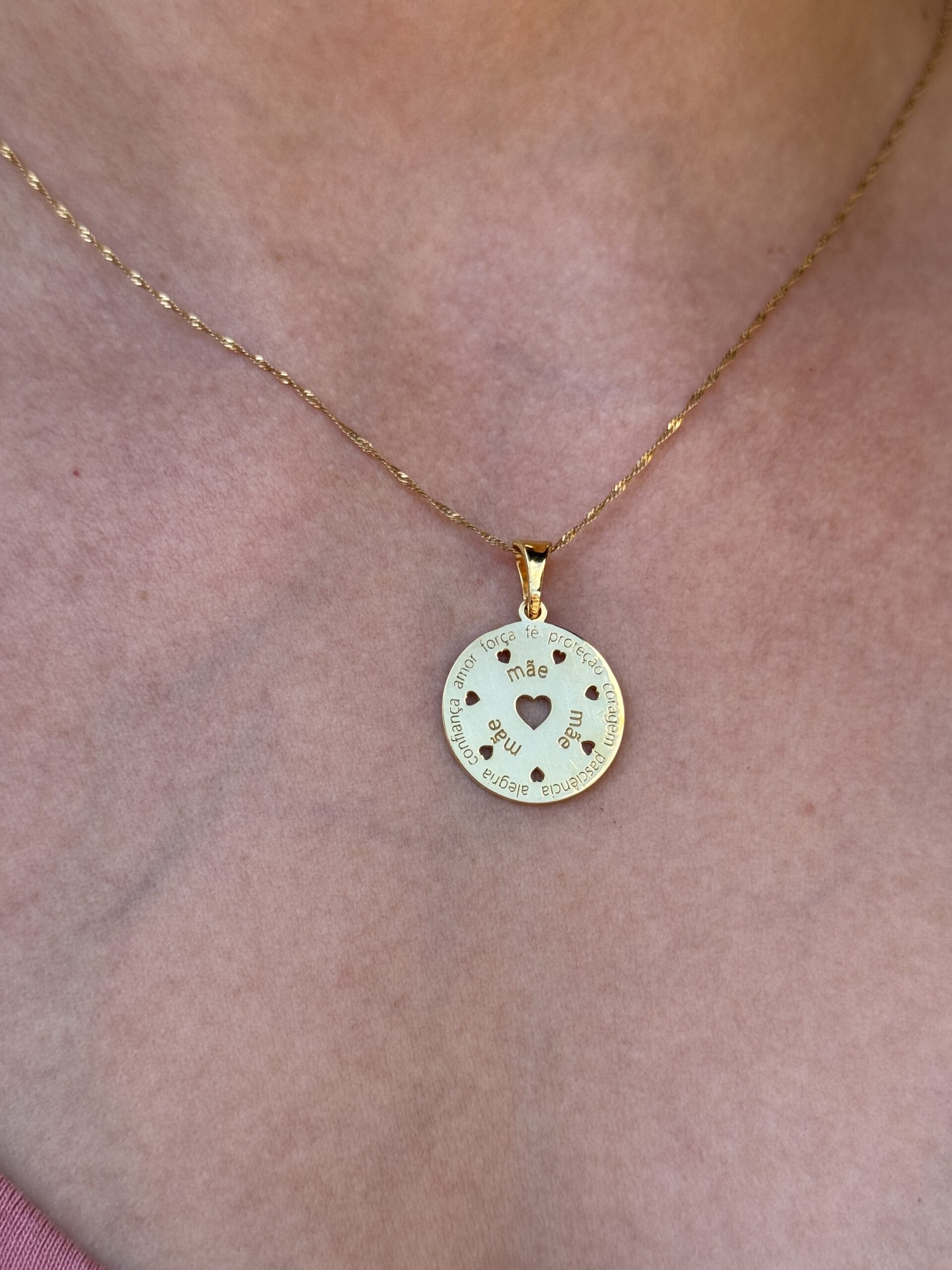 Pingente mãe é tudo em ouro 18k - Imagem 4
