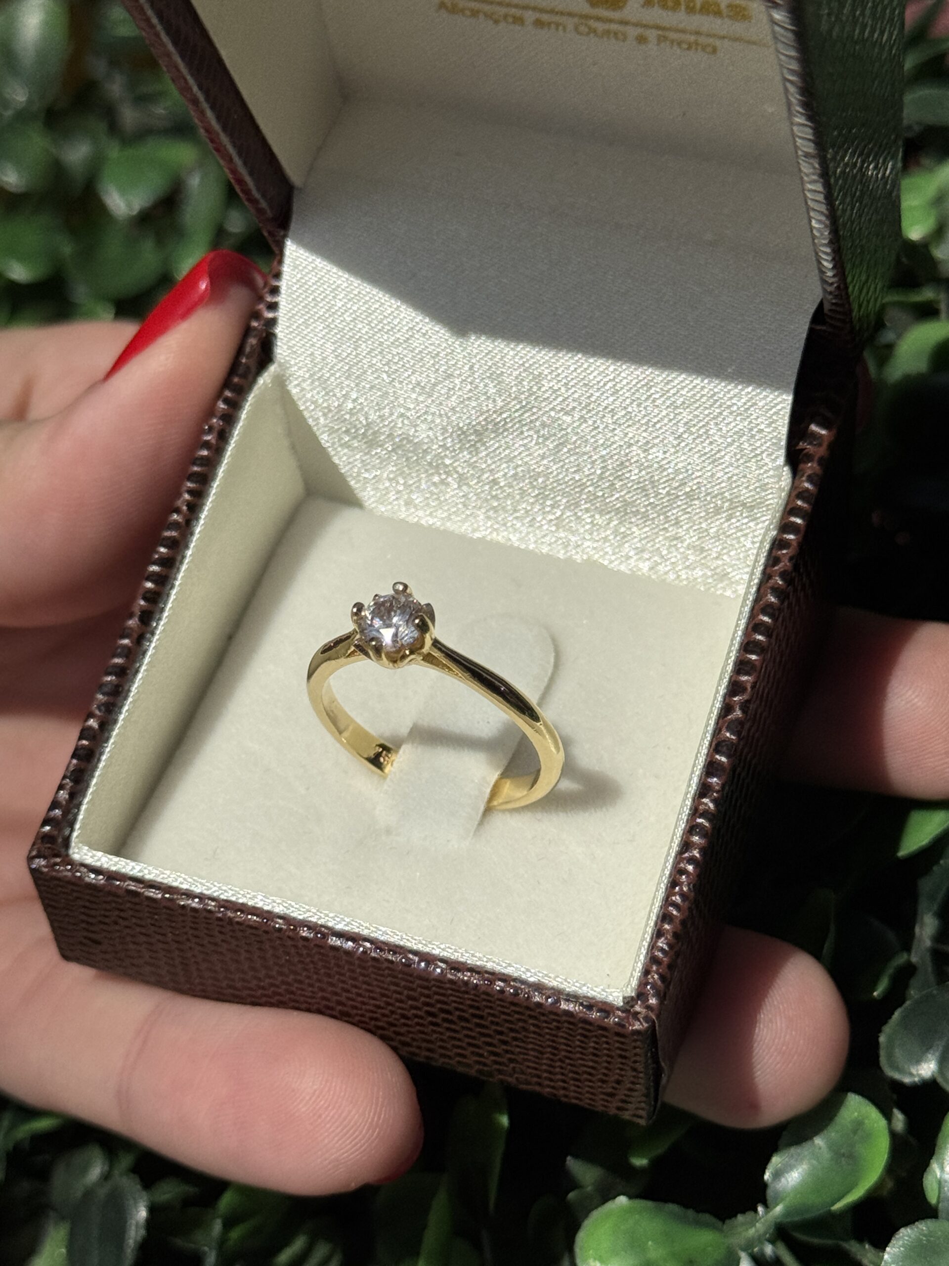 Solitário em ouro 18k