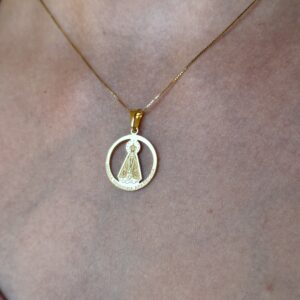 Pingente Nossa Senhora Aparecida em ouro 18k