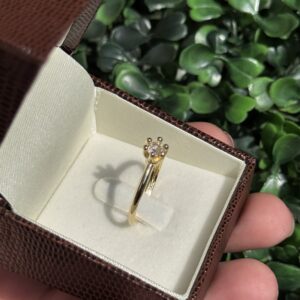 Solitário em ouro 18k