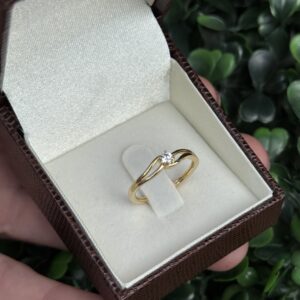 Solitário em ouro 18k