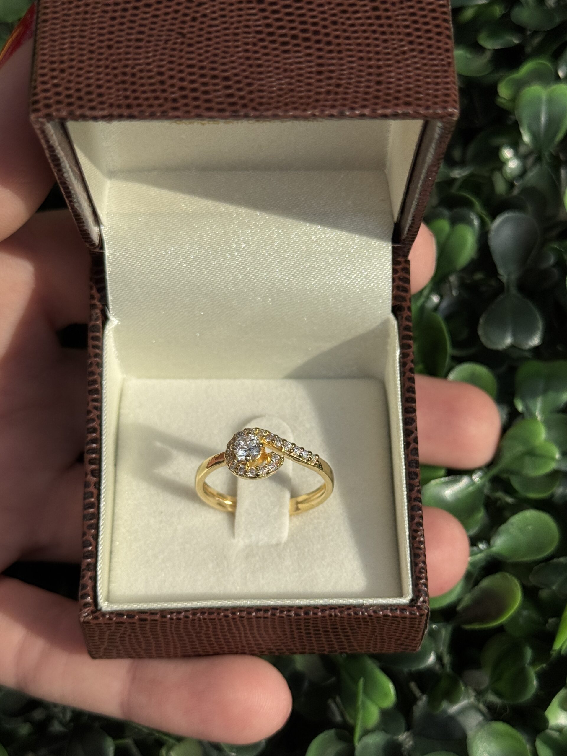 Solitário em ouro 18k - Imagem 5