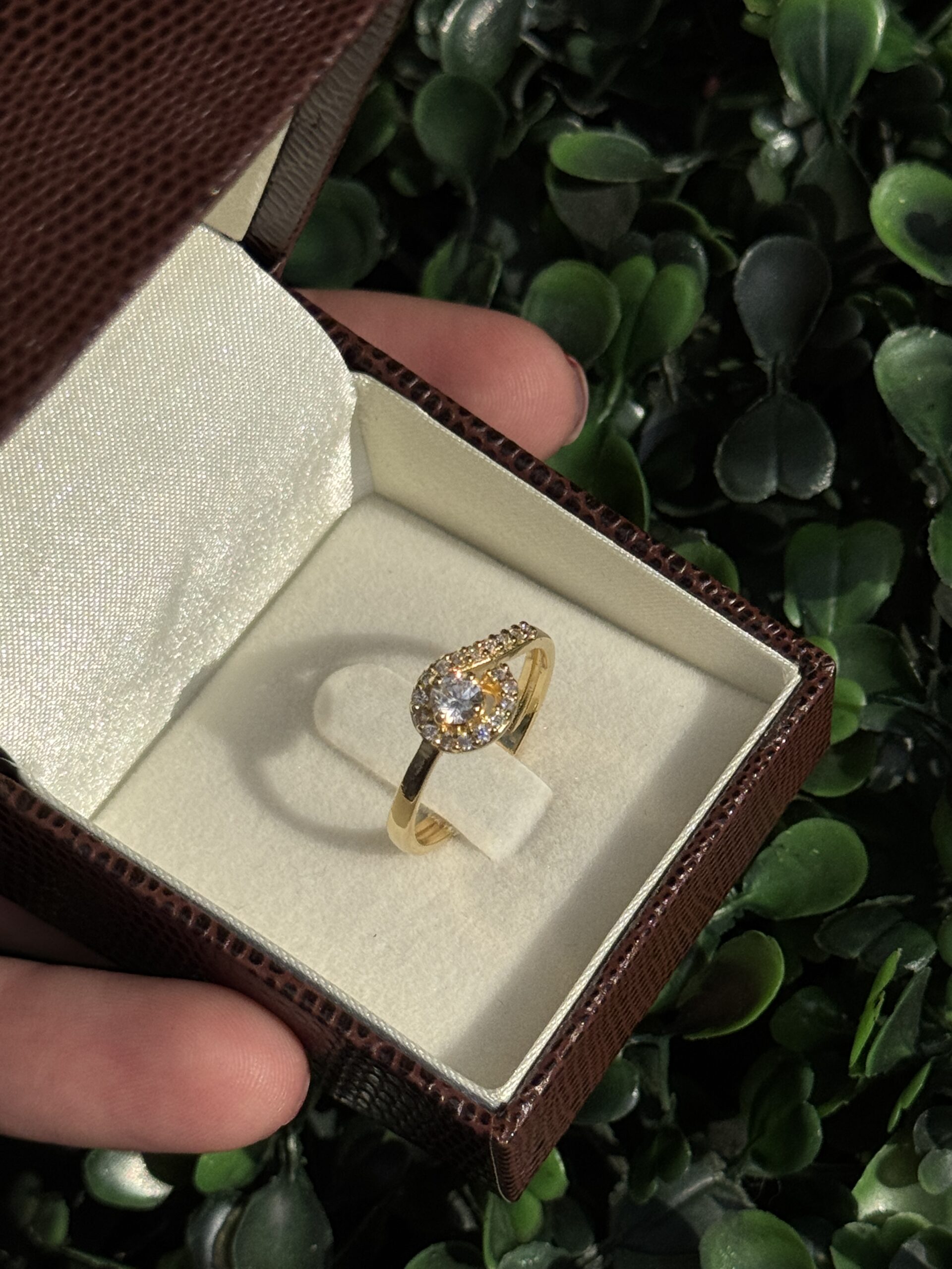 Solitário em ouro 18k - Imagem 3