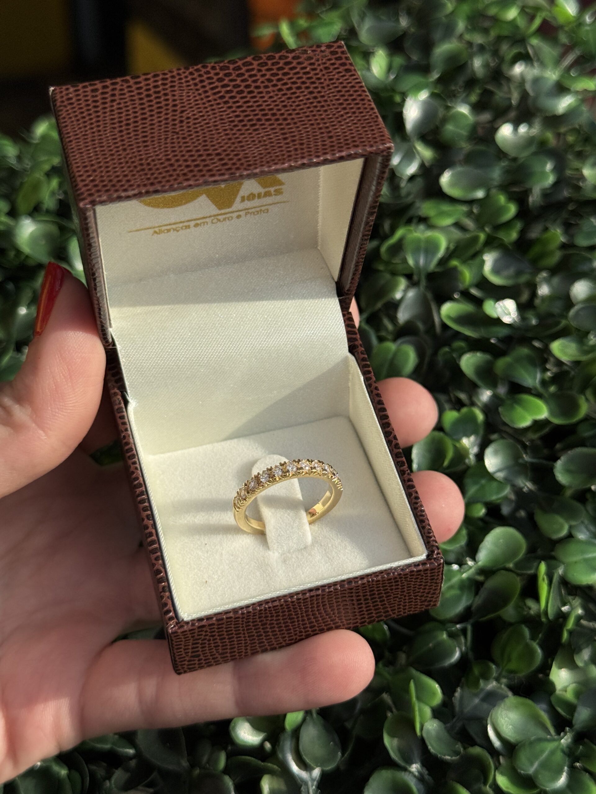 Meia aliança em ouro 18k - Imagem 3