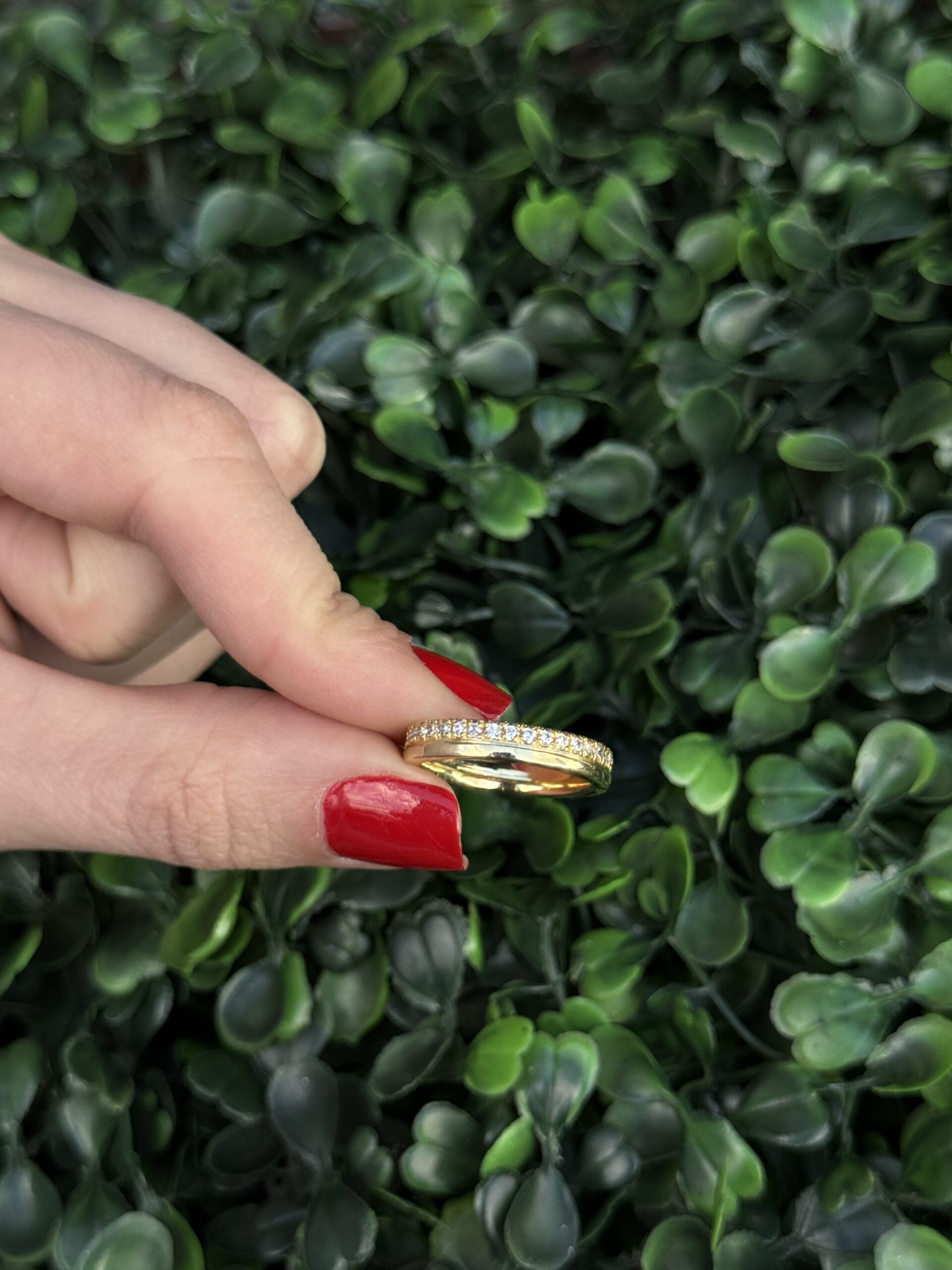 Meia aliança em ouro 18k - Imagem 6