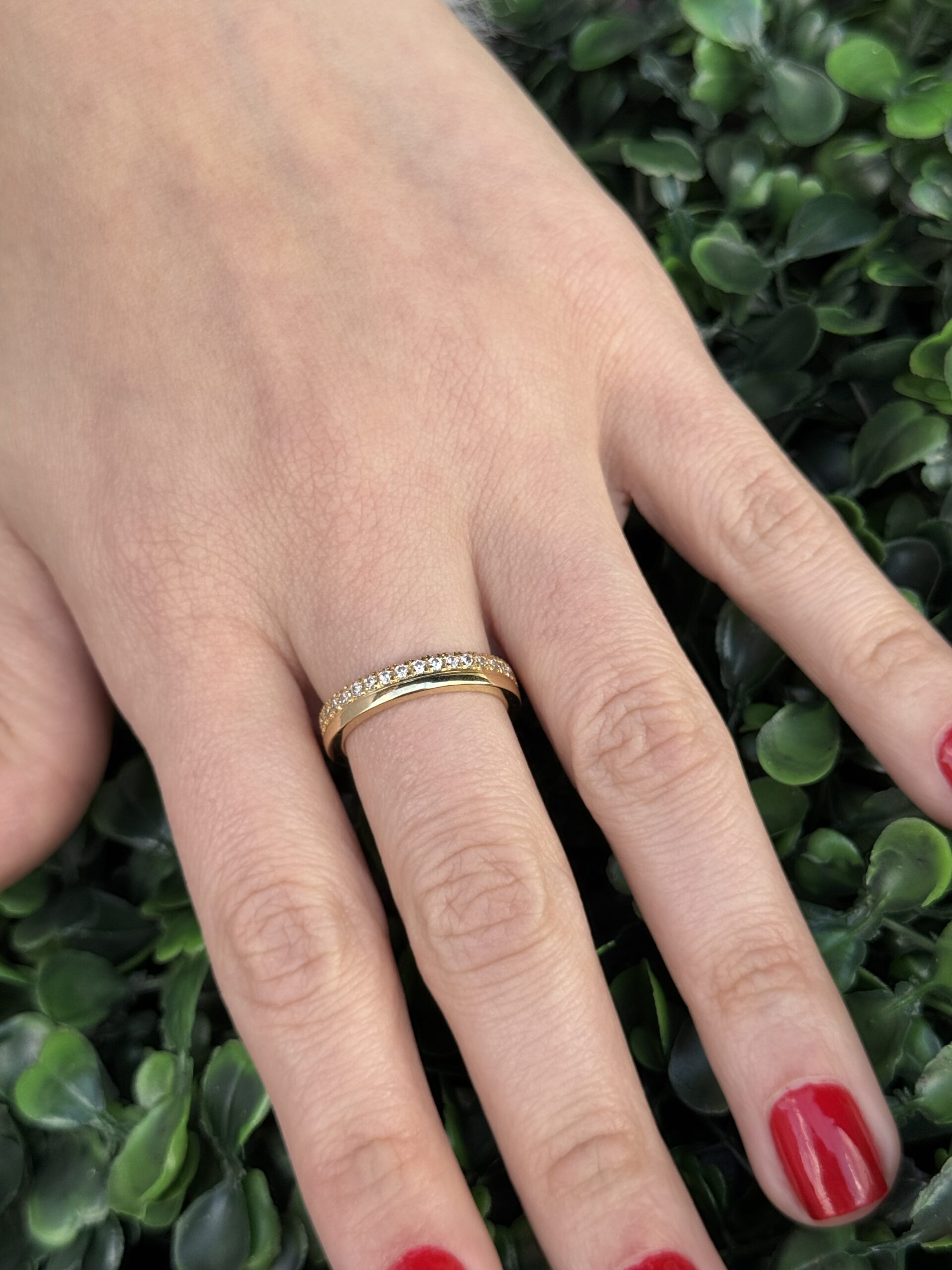 Meia aliança em ouro 18k - Imagem 5