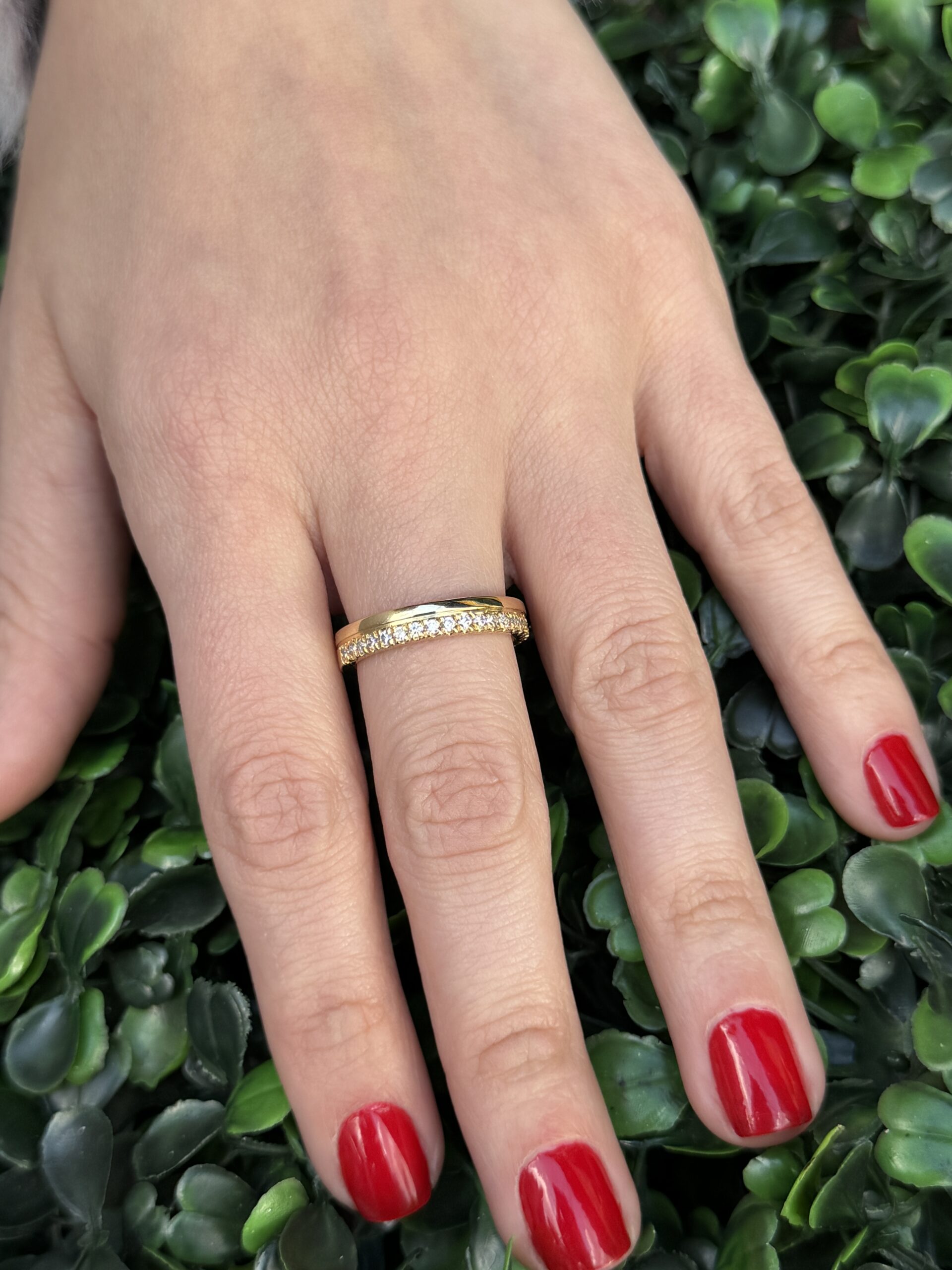 Meia aliança em ouro 18k - Imagem 4