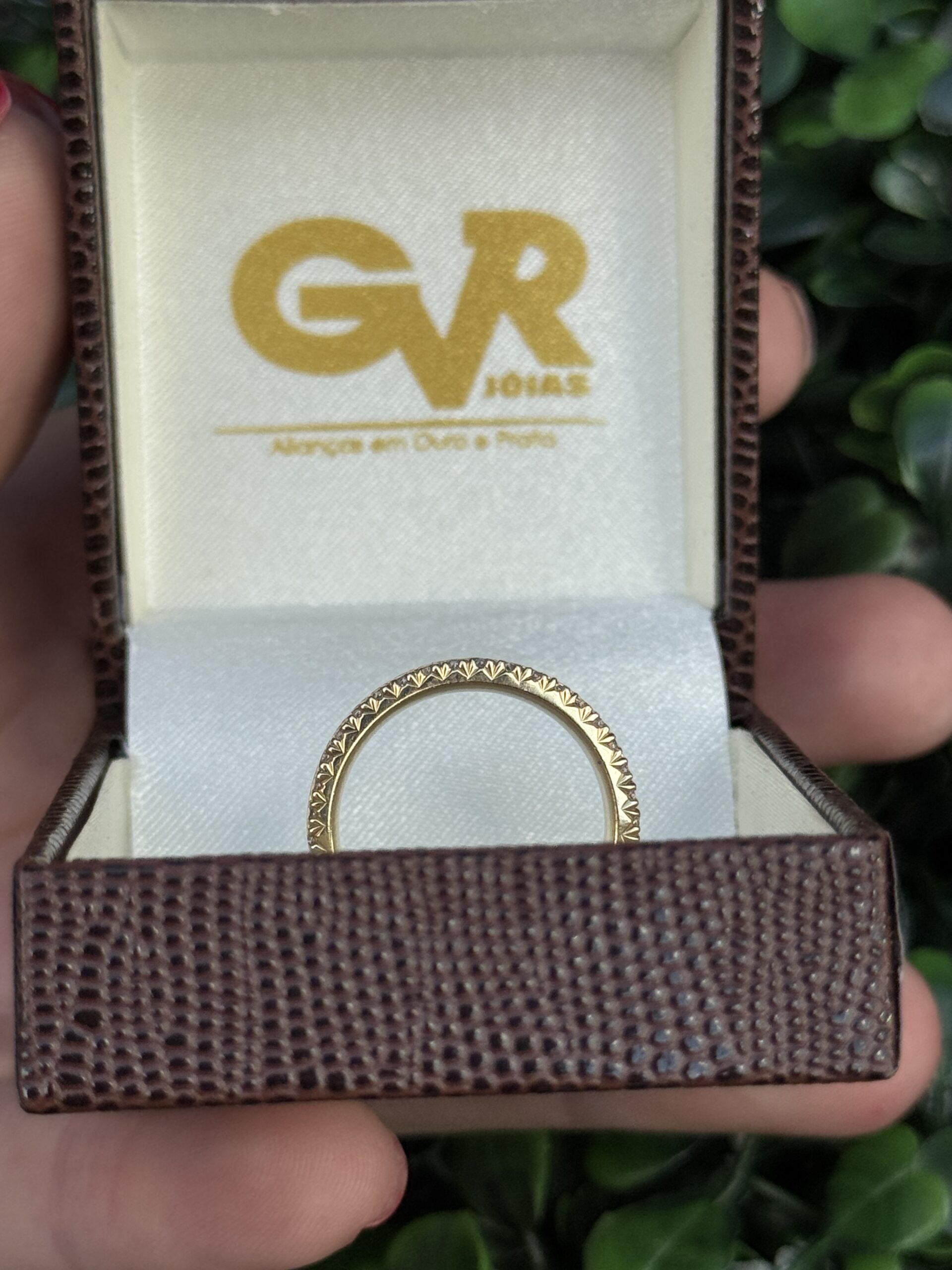 Meia aliança em ouro 18k - Imagem 2