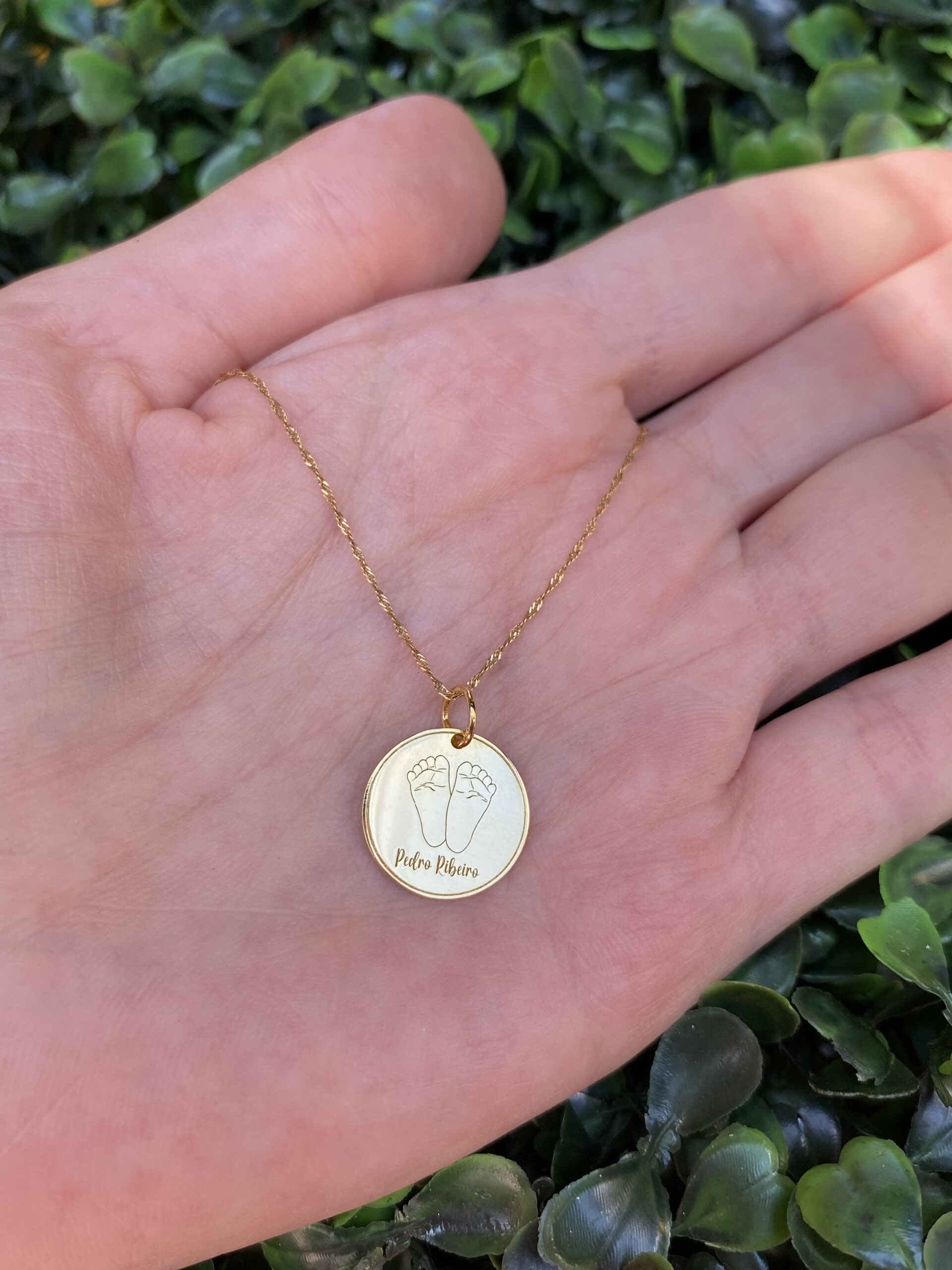 Pingente pés filho(a) em ouro 18k - Imagem 3