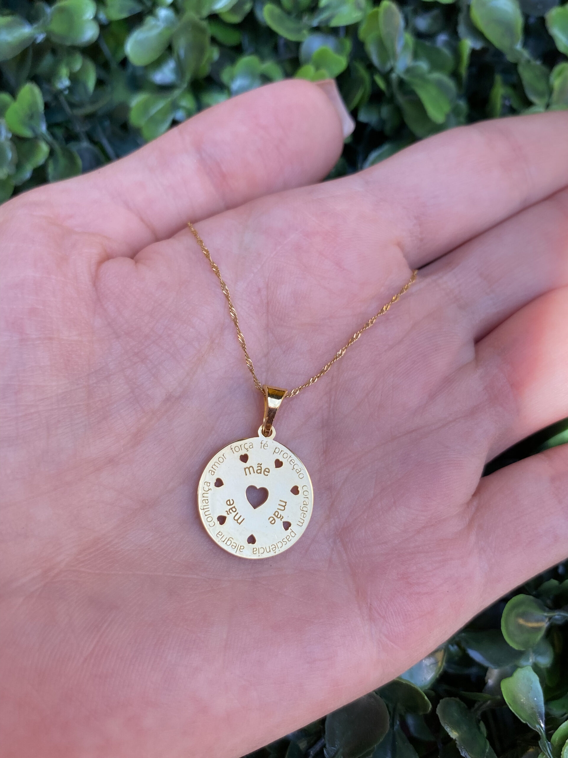 Pingente mãe é tudo em ouro 18k - Imagem 3