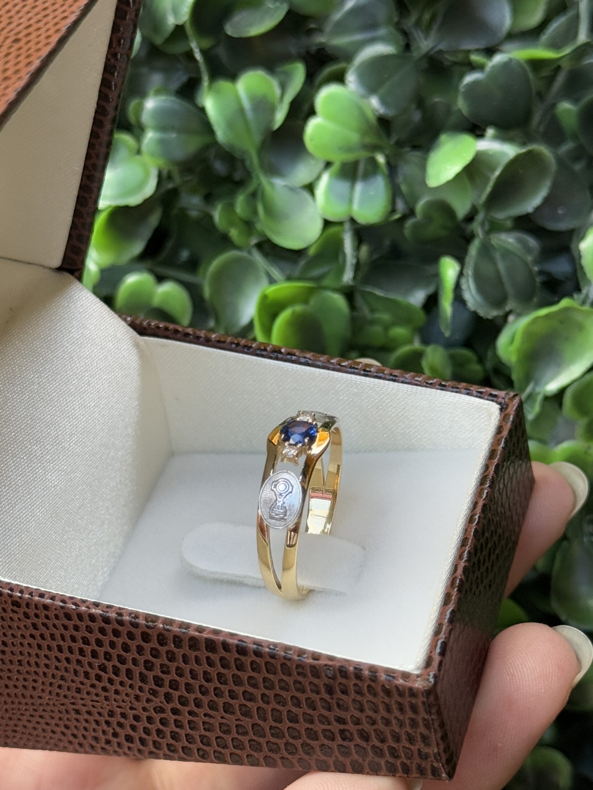 Anel de formatura em ouro 18k - Imagem 7