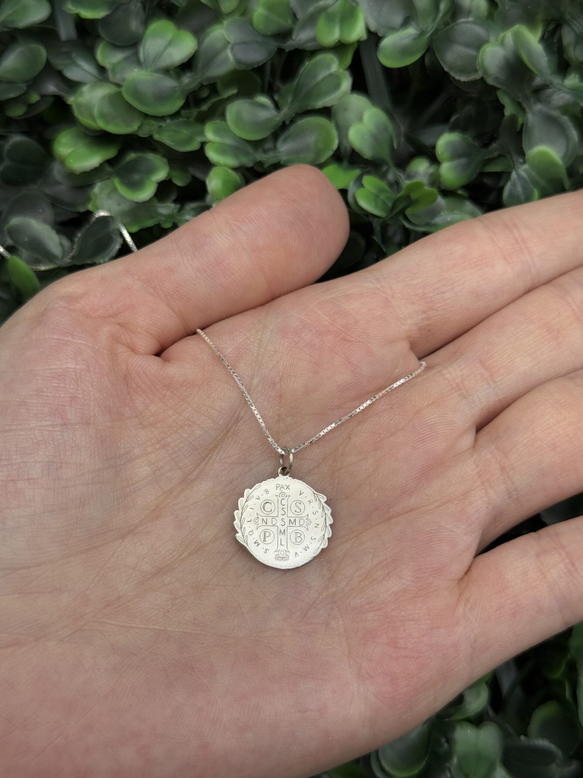 Pingente São bento em prata - Ramos - Imagem 4