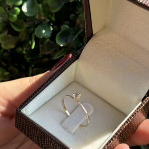 Solitário em ouro 18k