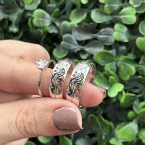 Par de aliança 7mm em prata