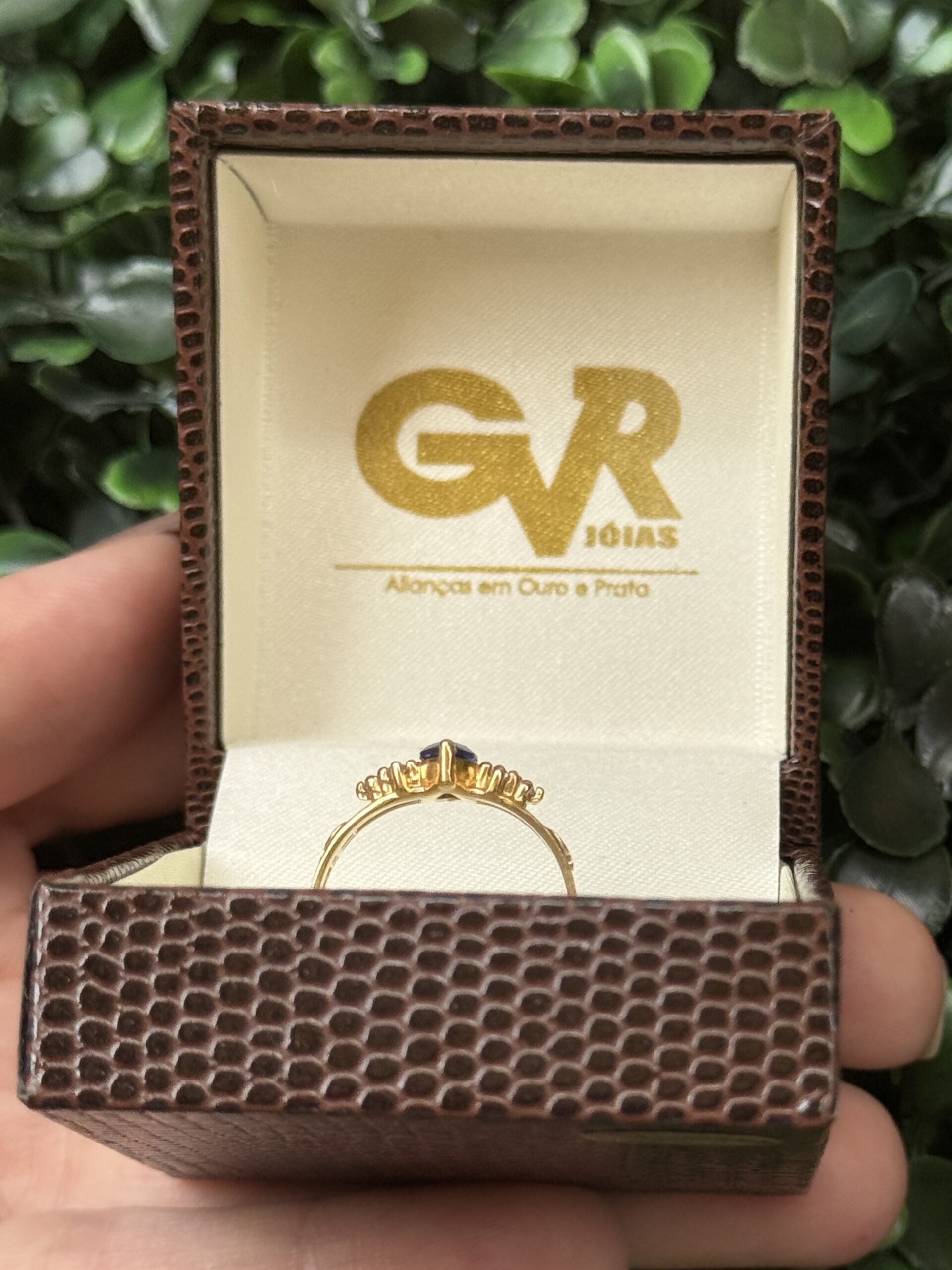 Anel de formatura em ouro 18k - Imagem 2