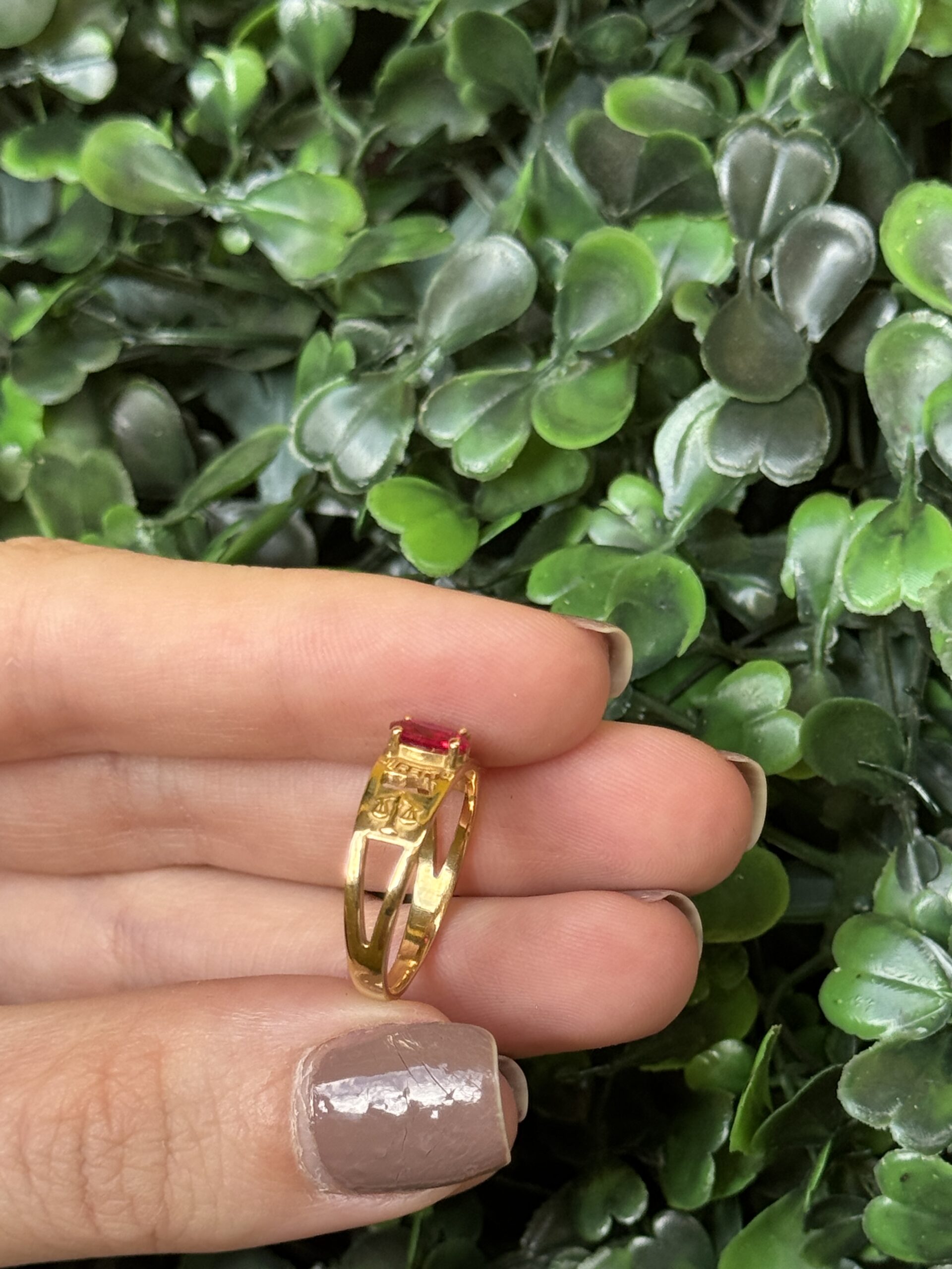 Anel de formatura em ouro 18k - Imagem 5