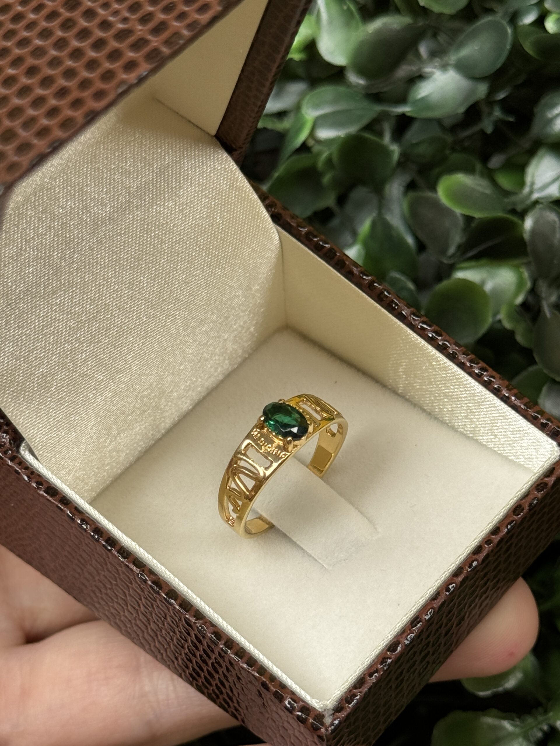 Anel de formatura em ouro 18k