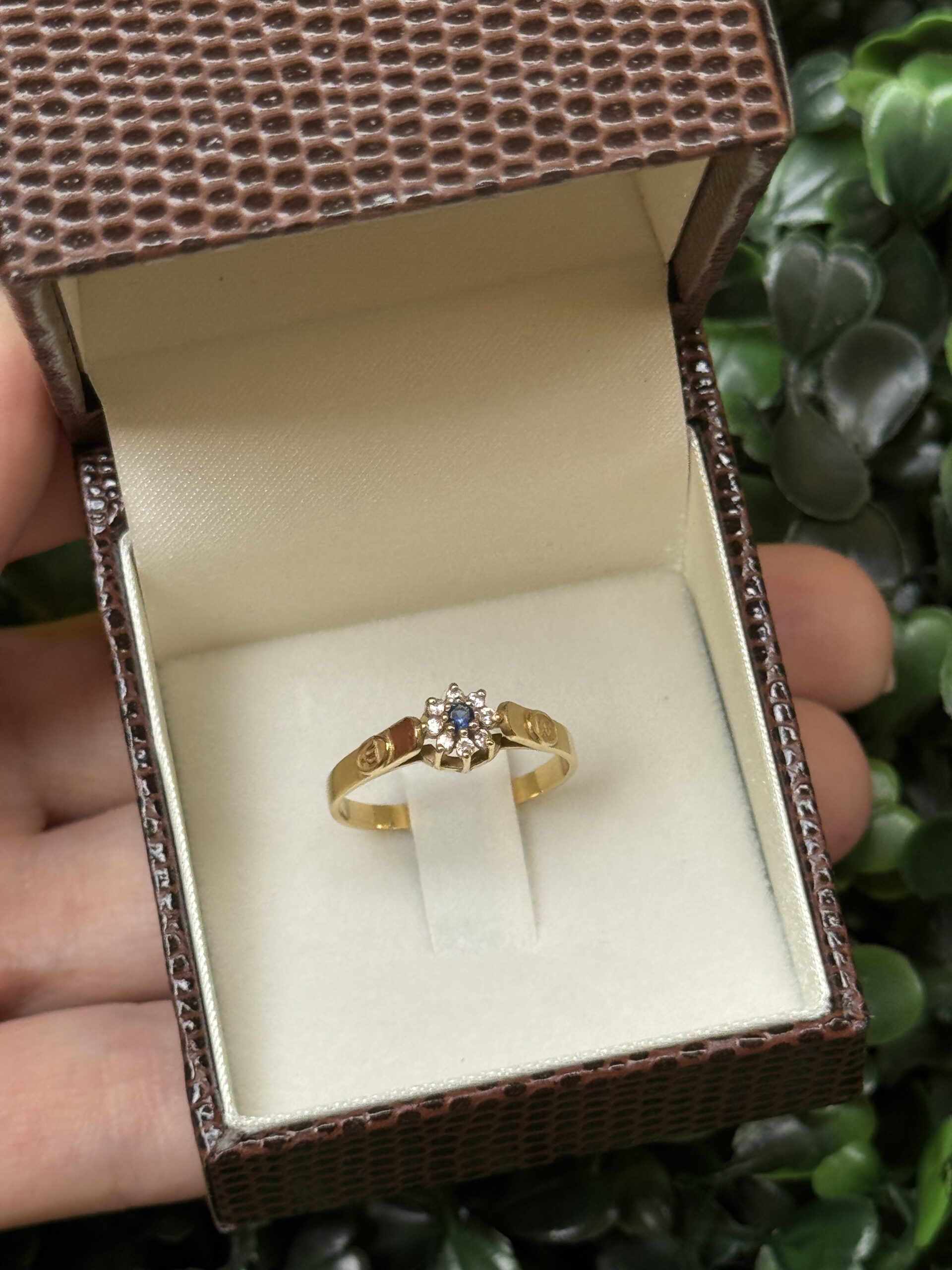 Anel de formatura em ouro 18k