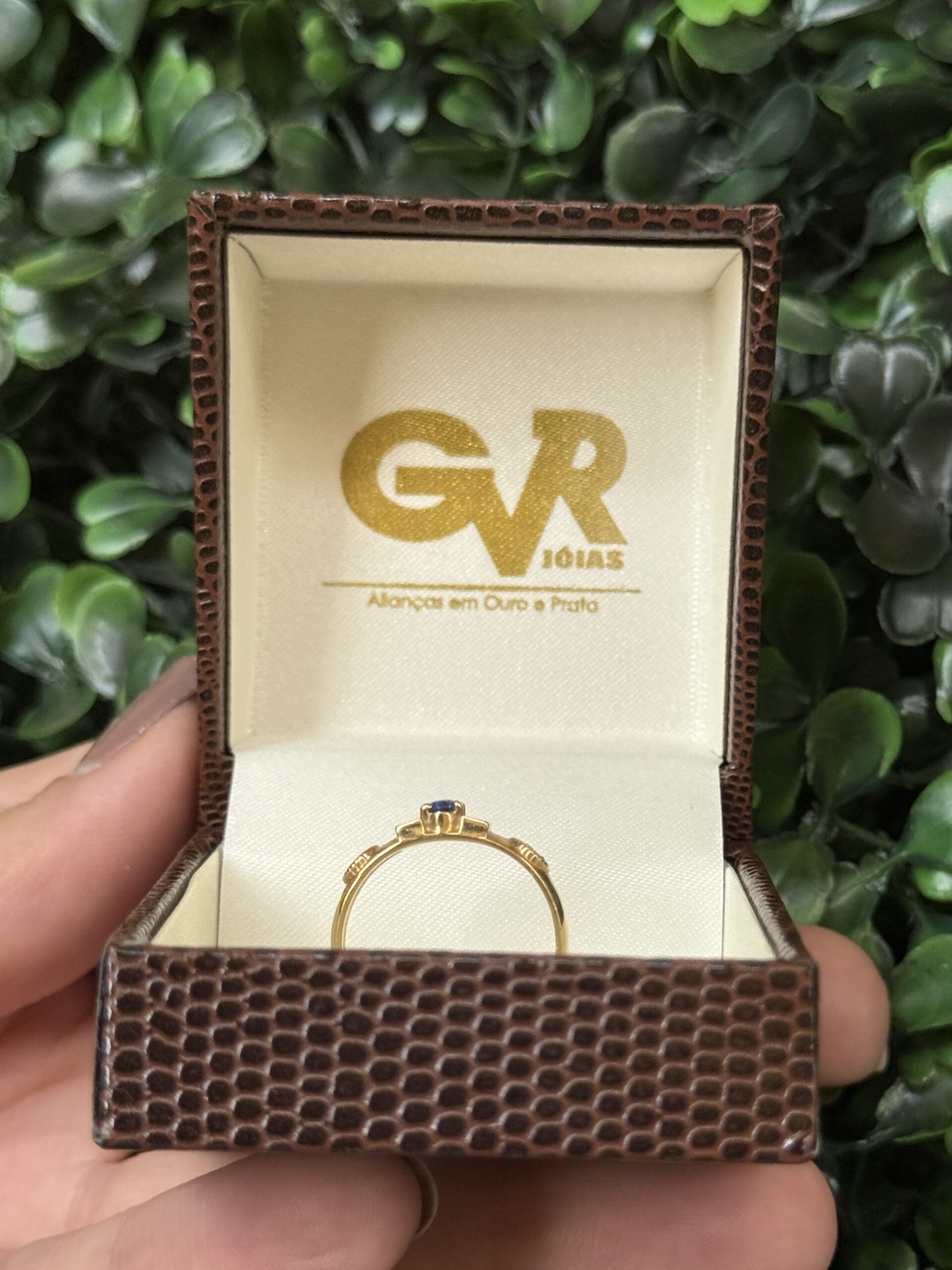 Anel de formatura em ouro 18k - Imagem 2