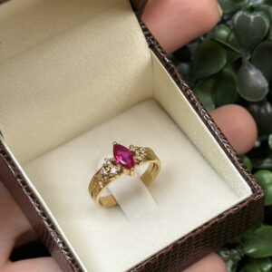 Anel de formatura em ouro 18k