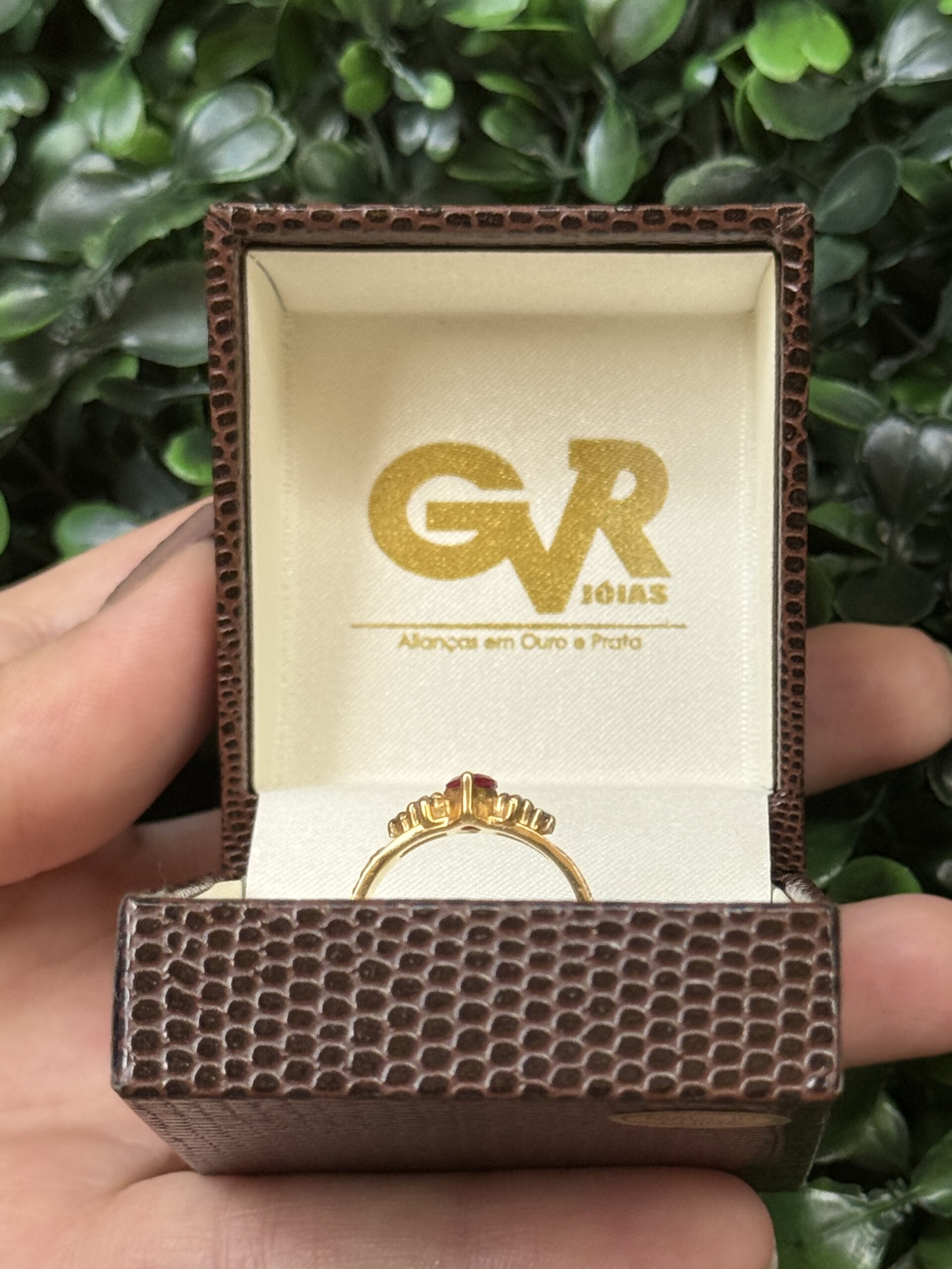 Anel de formatura em ouro 18k - Imagem 7