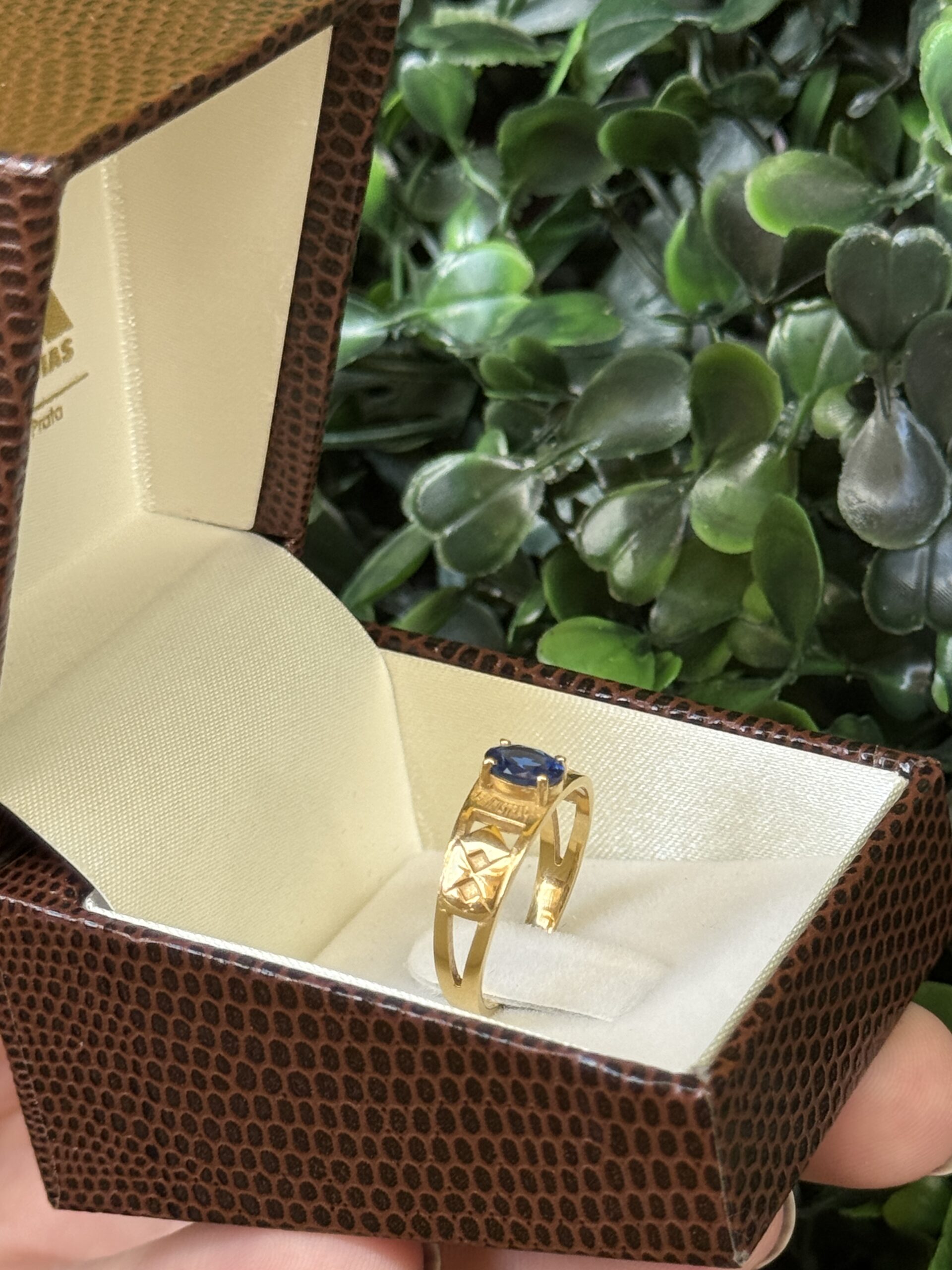 Anel de formatura em ouro 18k - Imagem 3