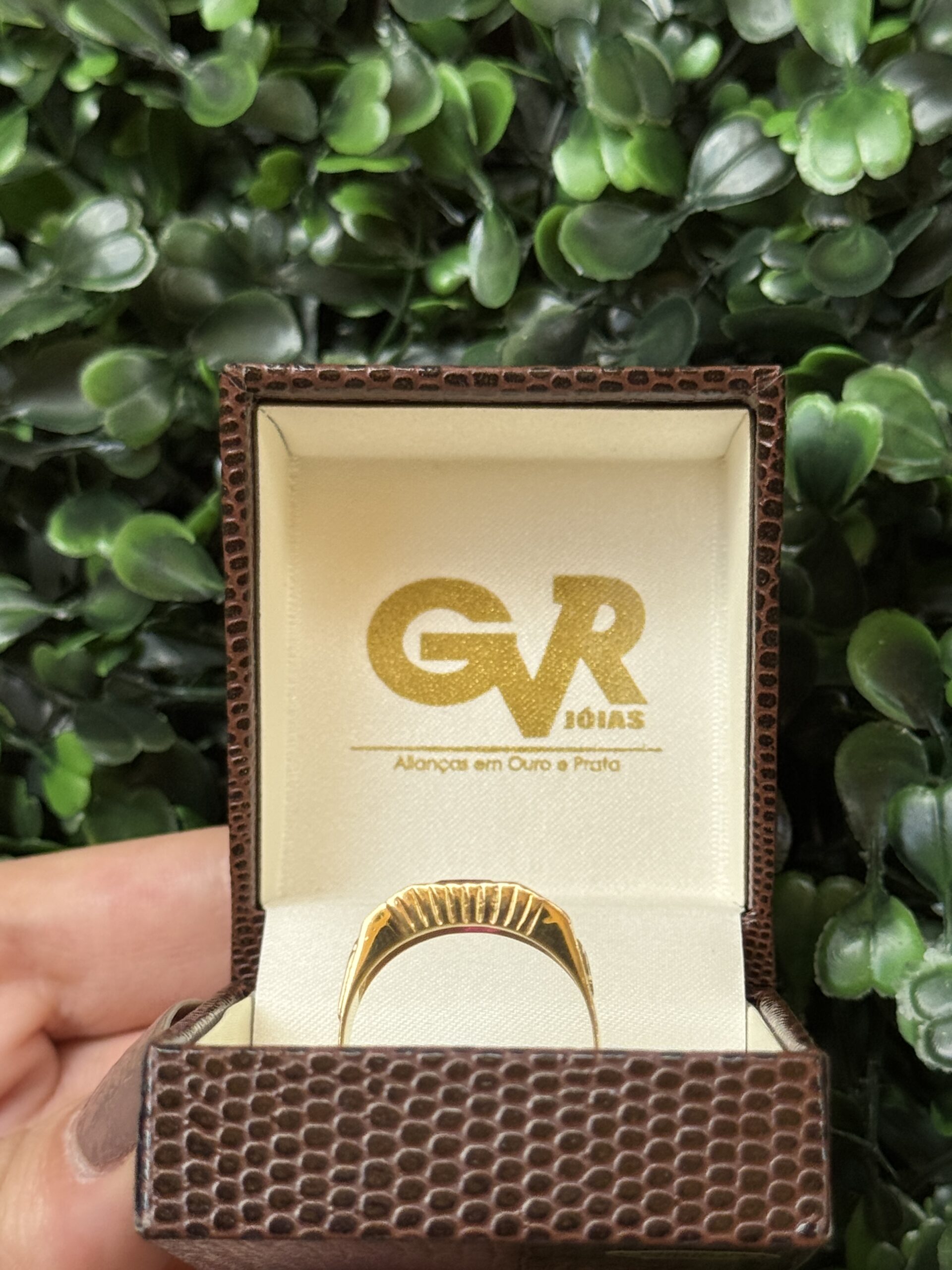 Anel de formatura em ouro 18k - Imagem 6