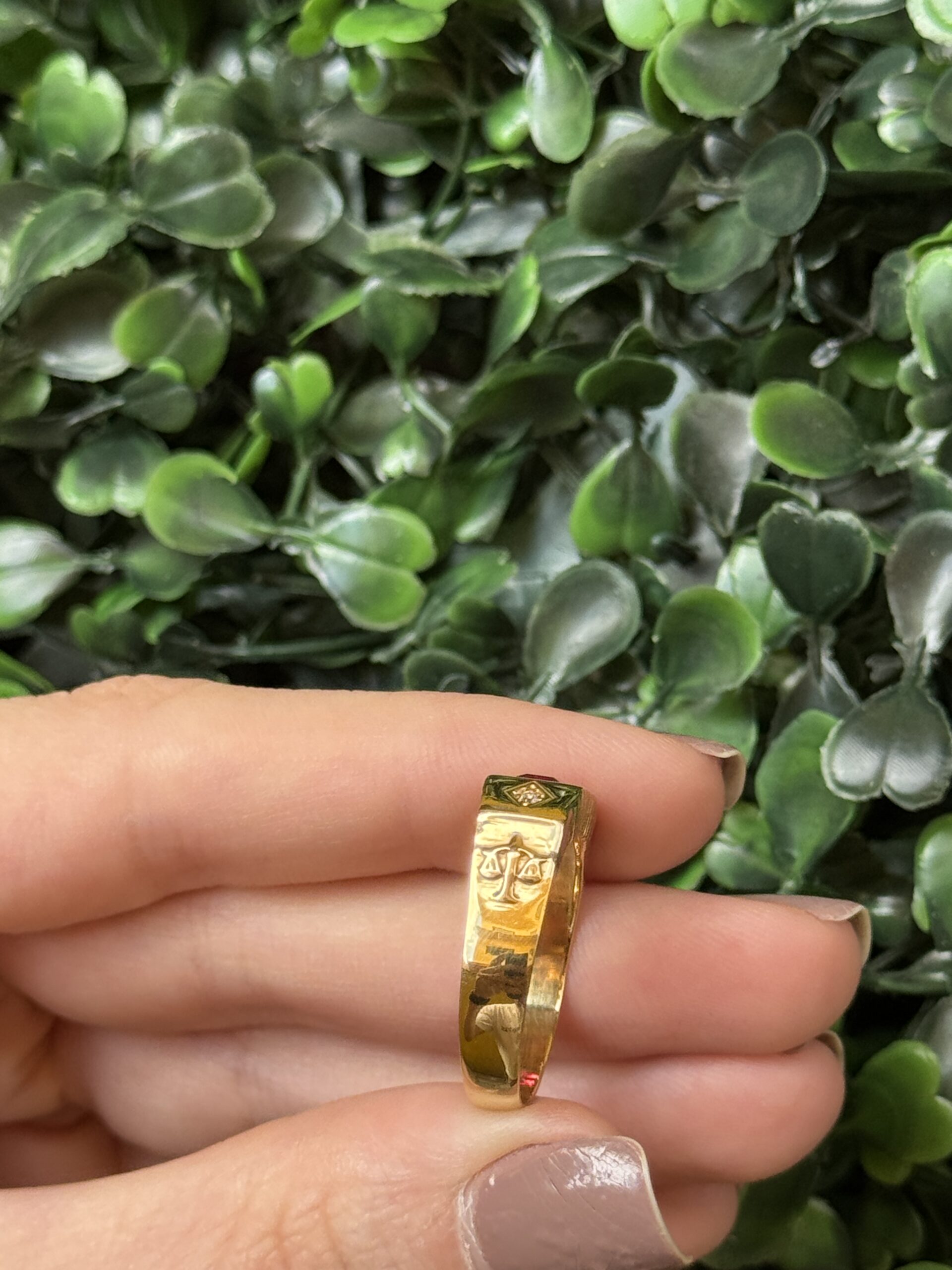 Anel de formatura em ouro 18k - Imagem 4