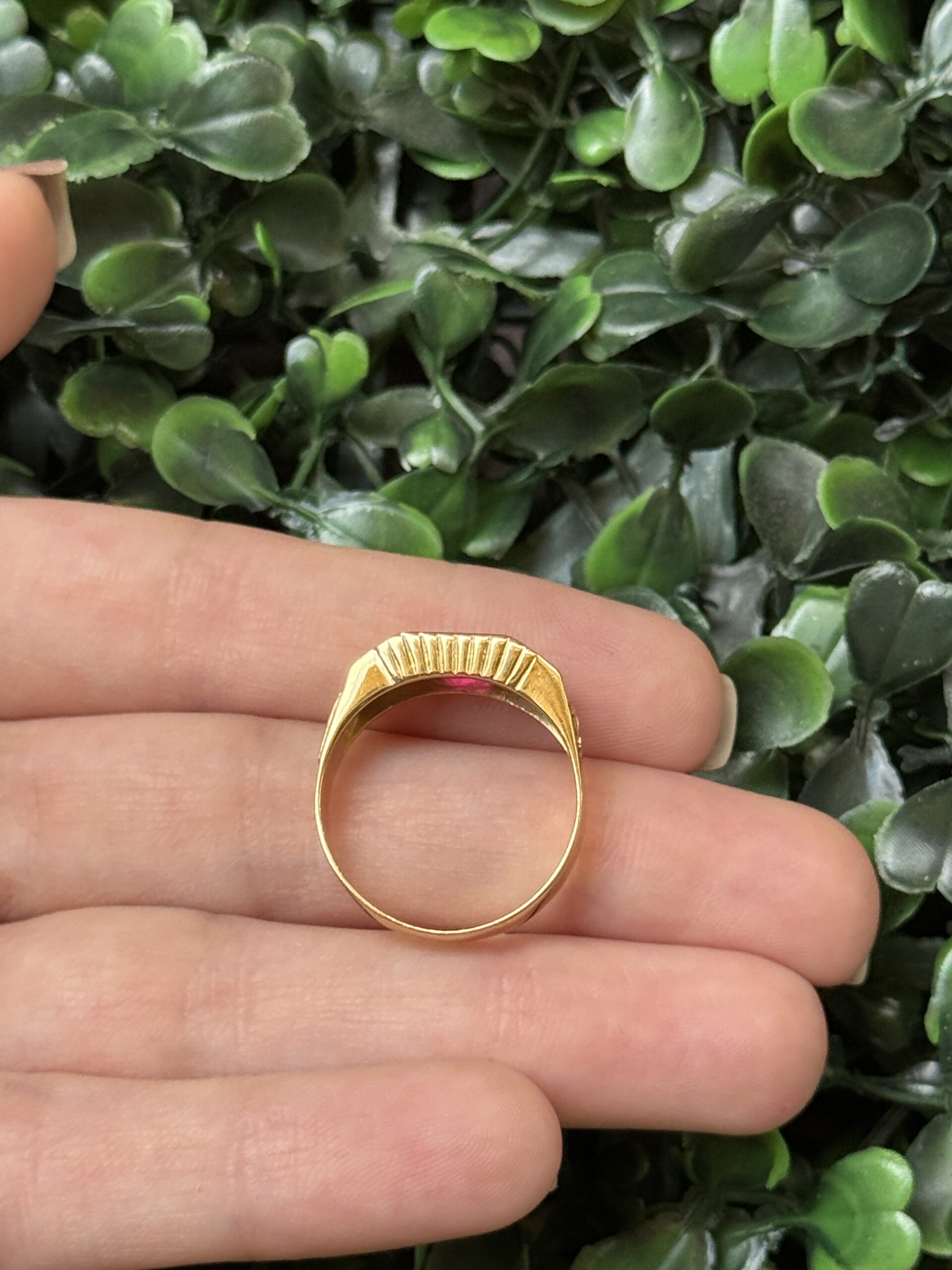 Anel de formatura em ouro 18k - Imagem 3