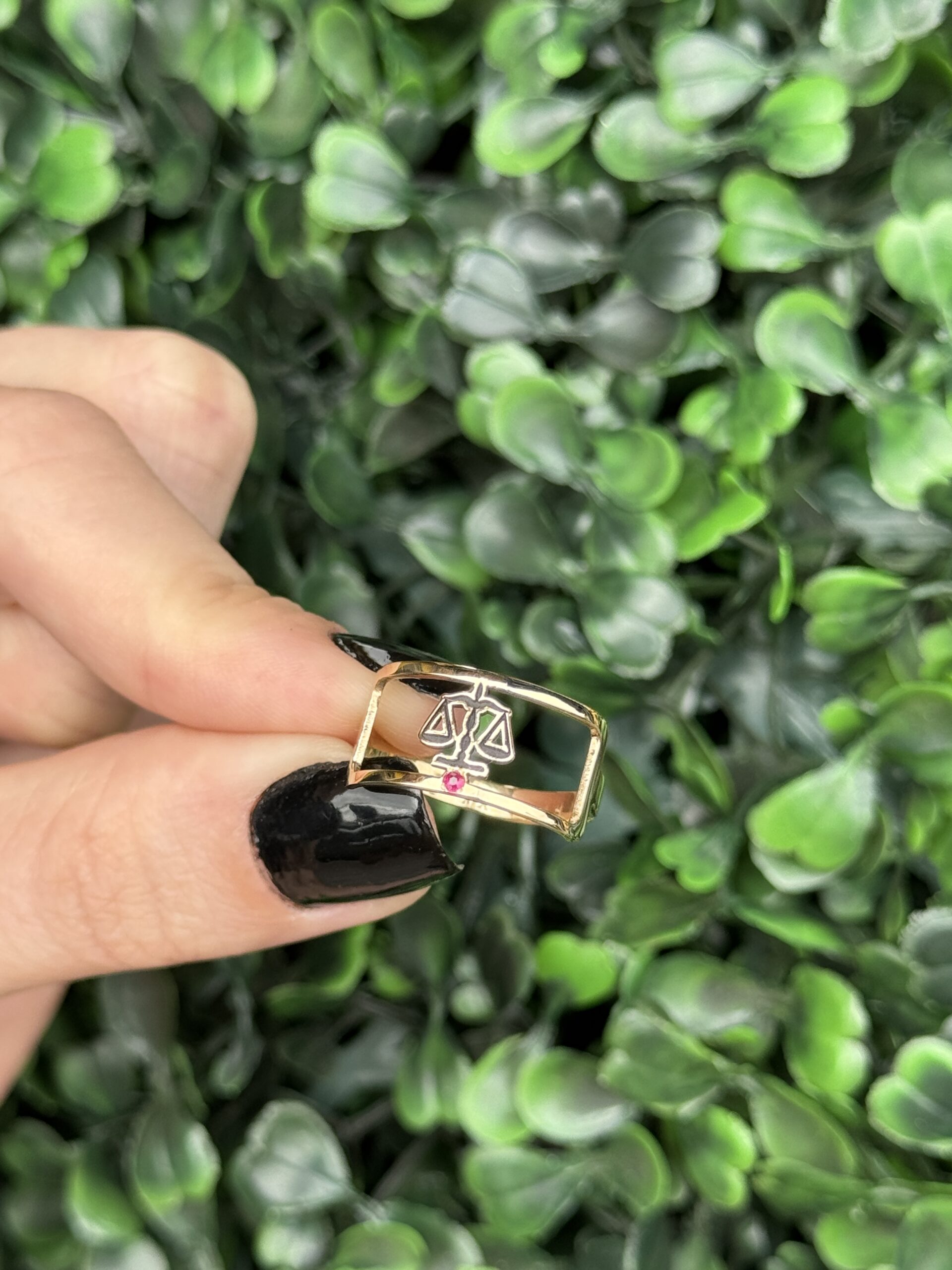 Anel de formatura em ouro 18k - Imagem 3