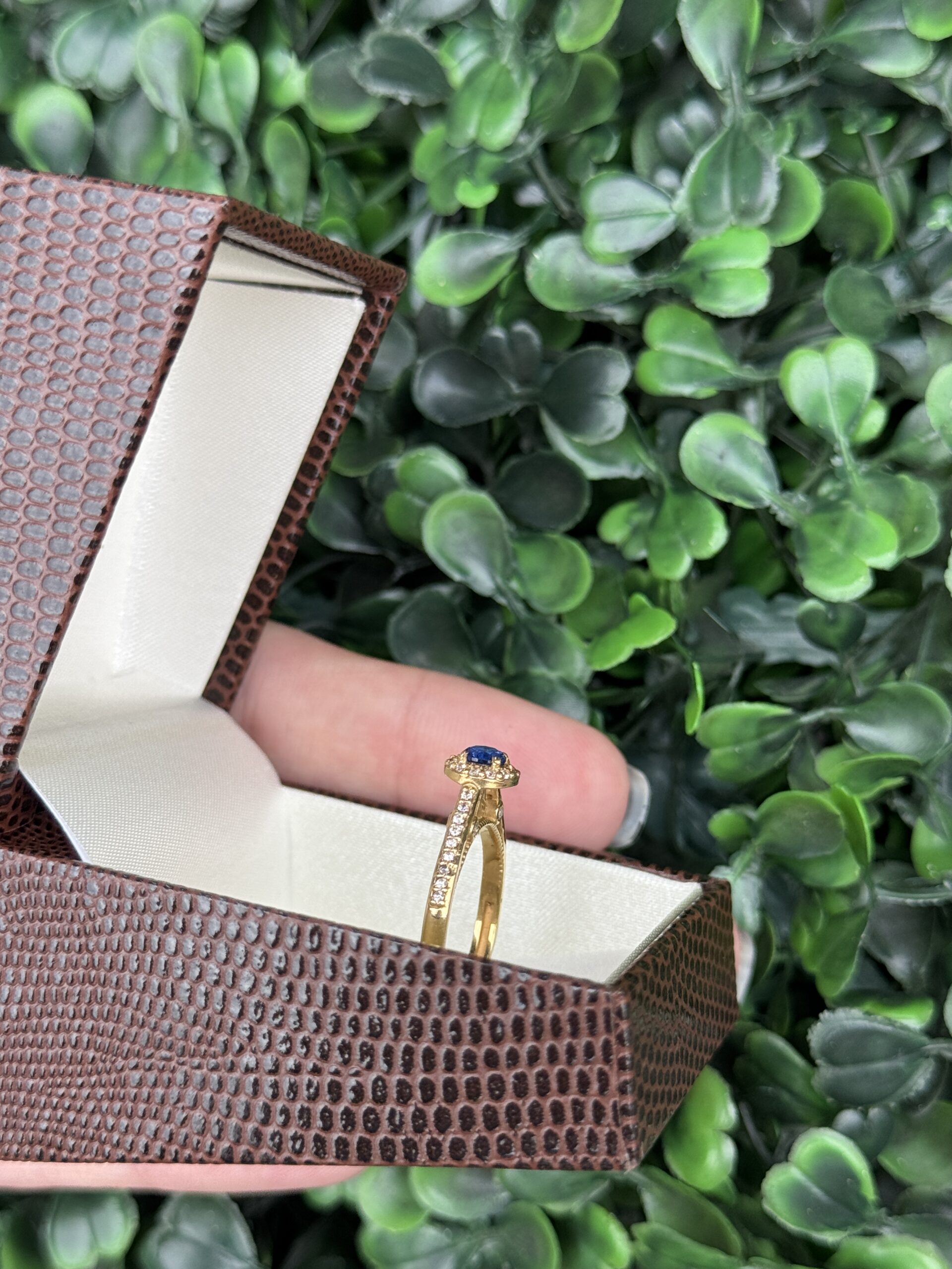 Anel de formatura em ouro 18k - Imagem 3