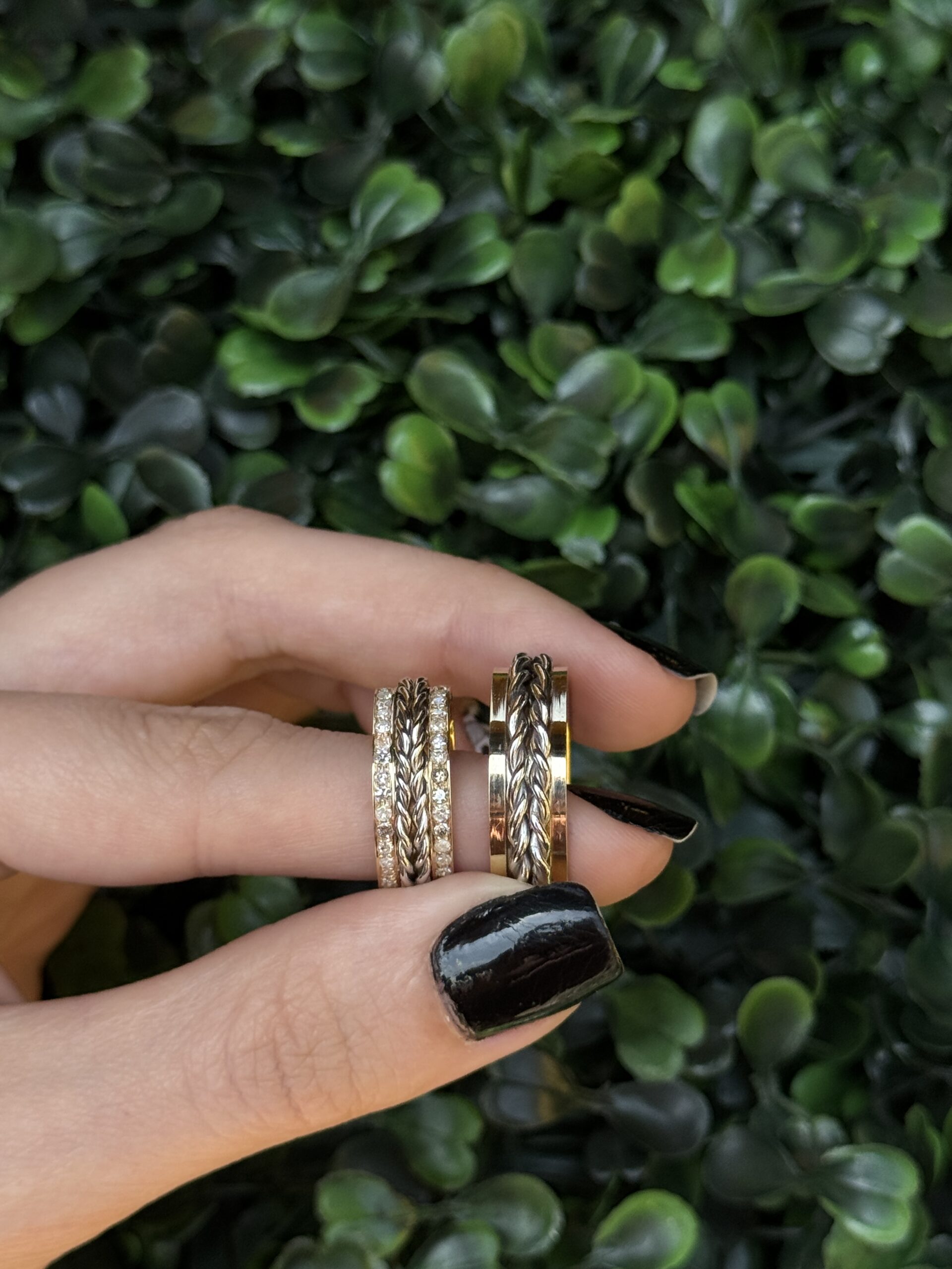 Par de aliança 7mm em ouro com trança - Imagem 2