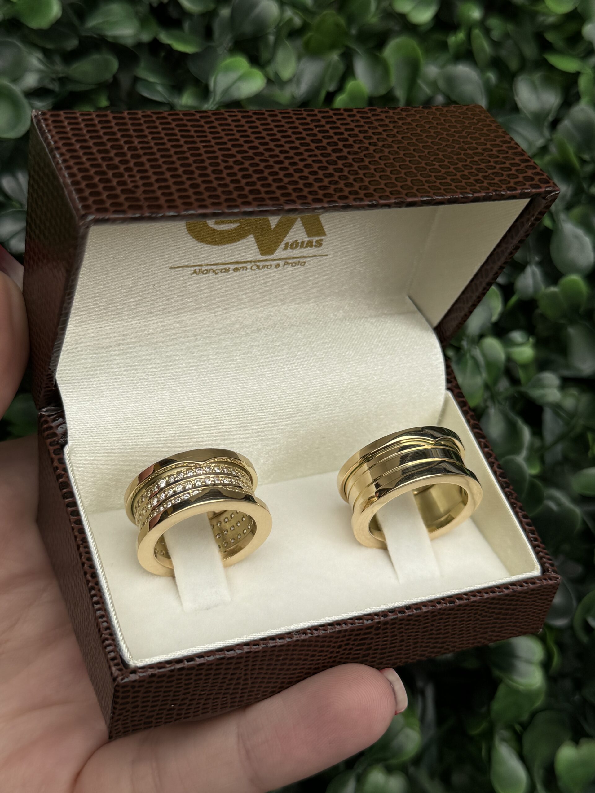 Par de aliança 10mm em ouro - Imagem 3