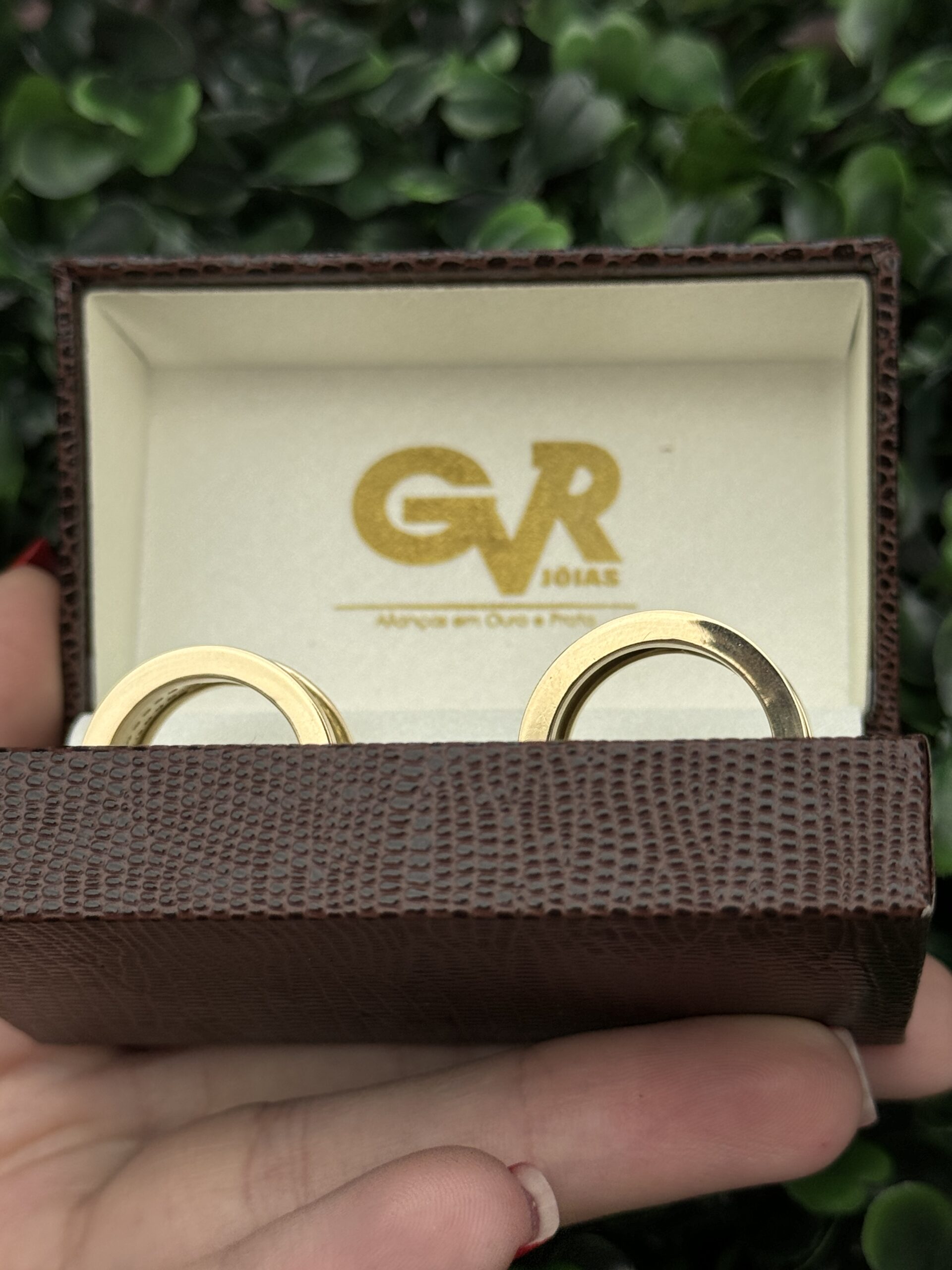 Par de aliança 10mm em ouro - Imagem 4