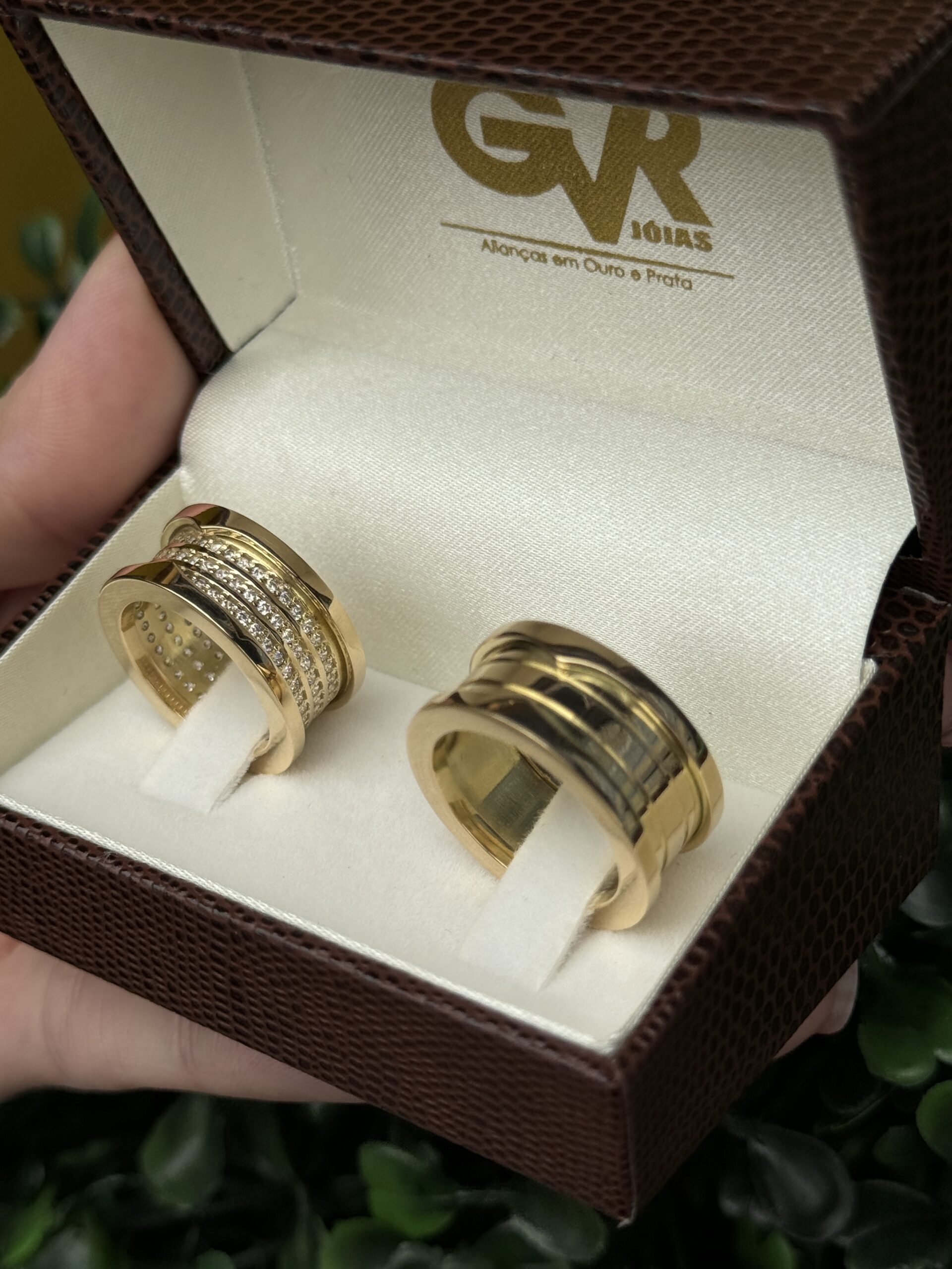 Par de aliança 10mm em ouro - Imagem 5