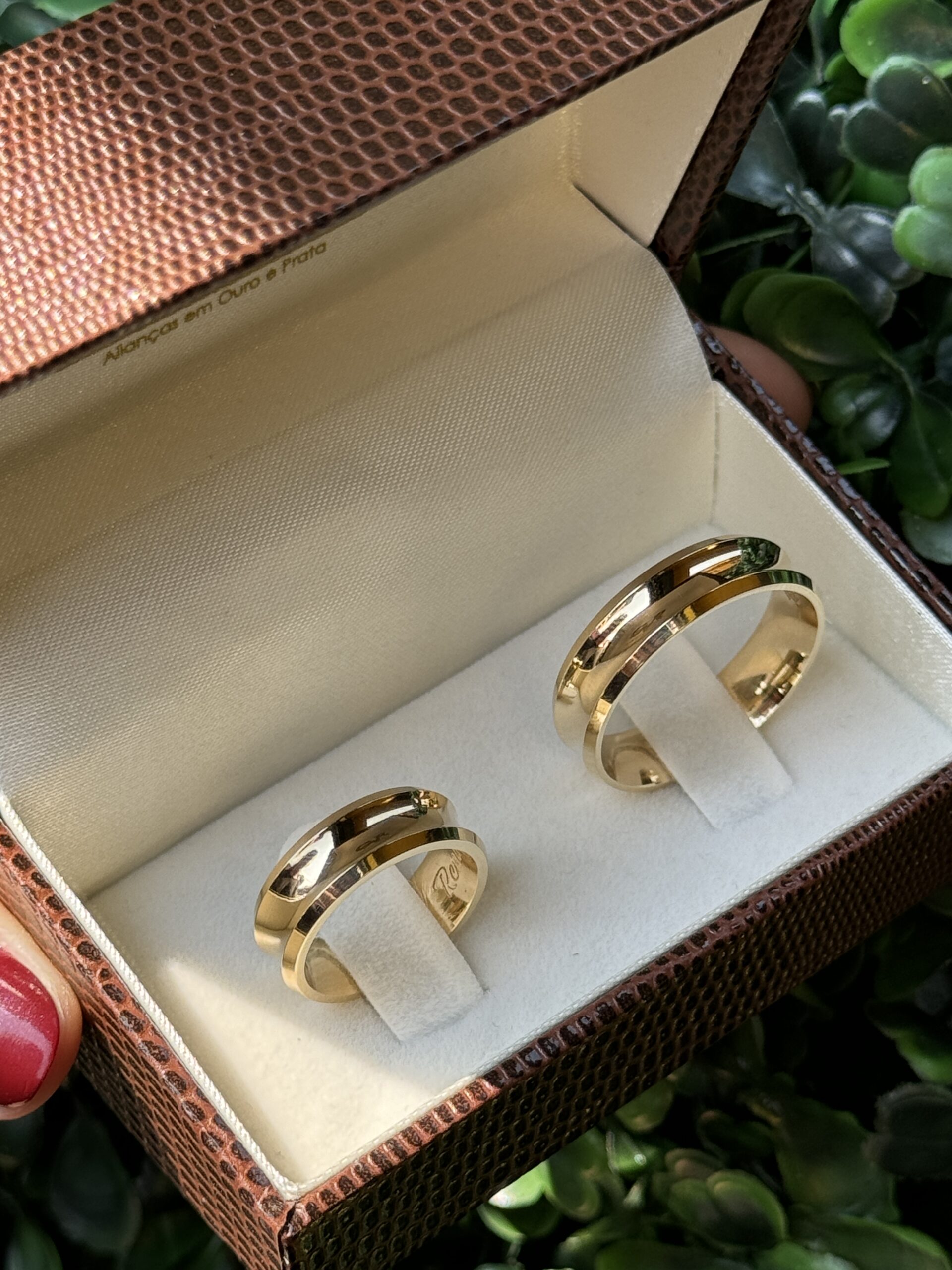 Par de aliança 6mm em ouro - Imagem 6